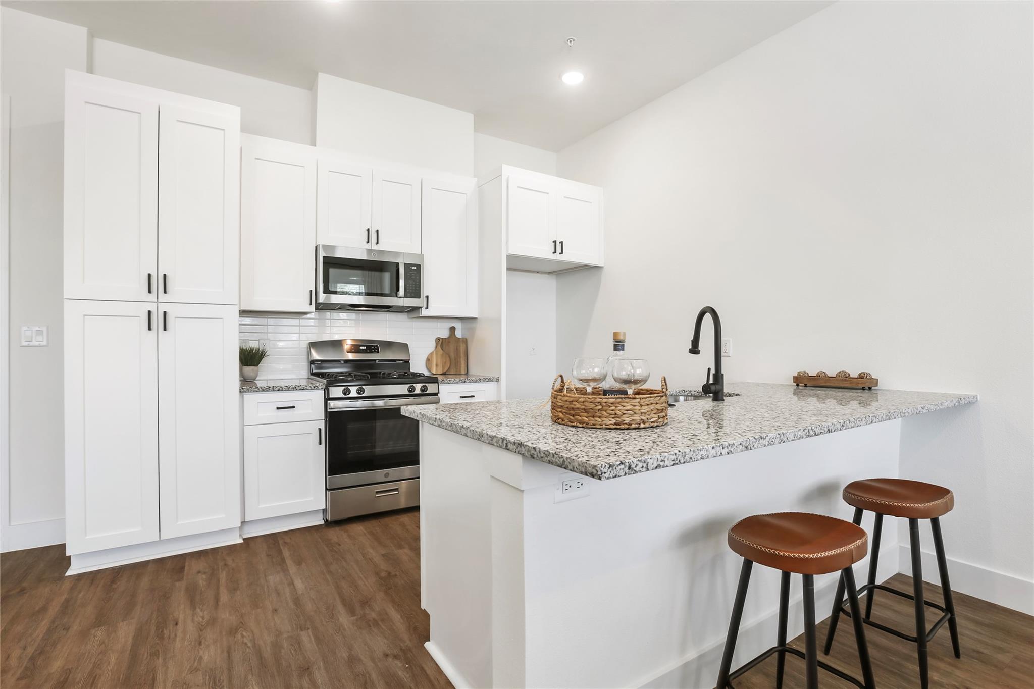 1811 Webberville Rd # 1209, Austin, TX 78721