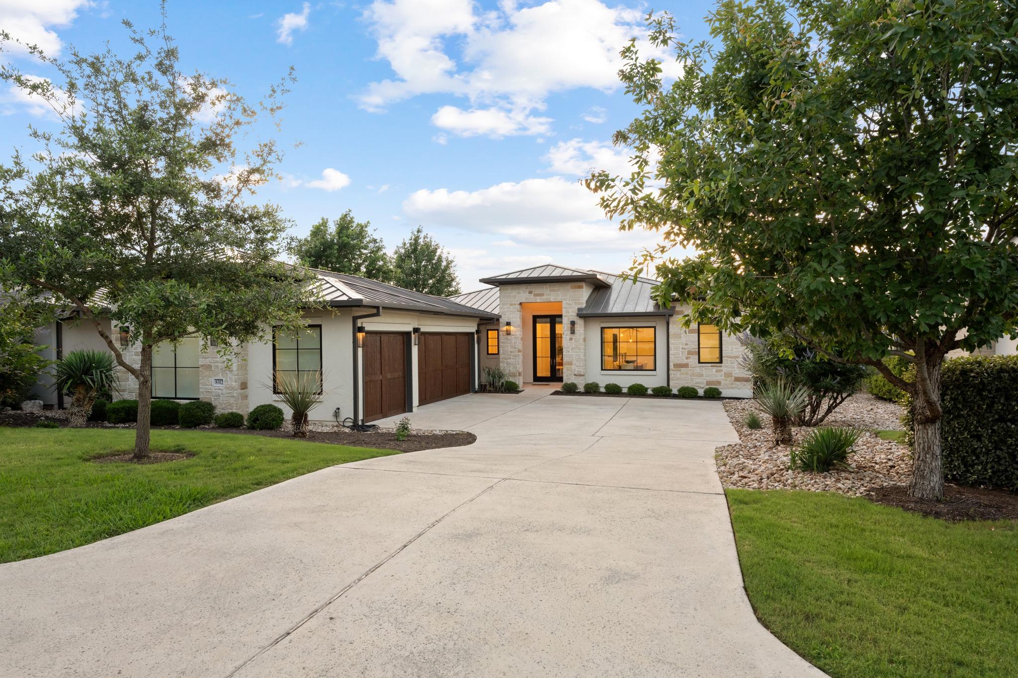 8312 Carranzo Dr, Austin, TX 78735