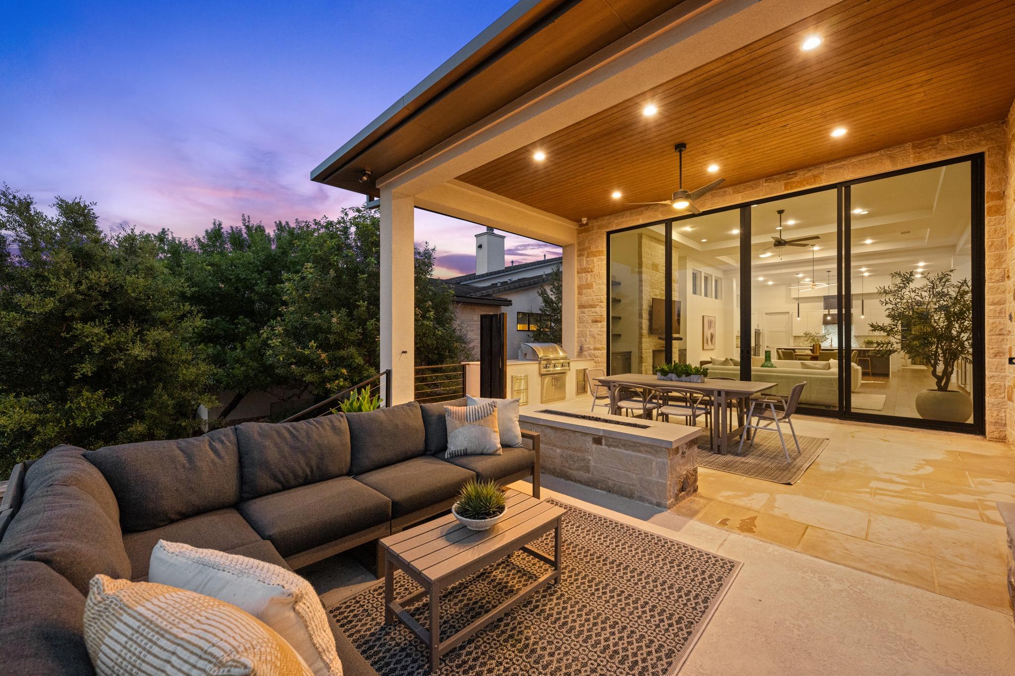 8312 Carranzo Dr, Austin, TX 78735