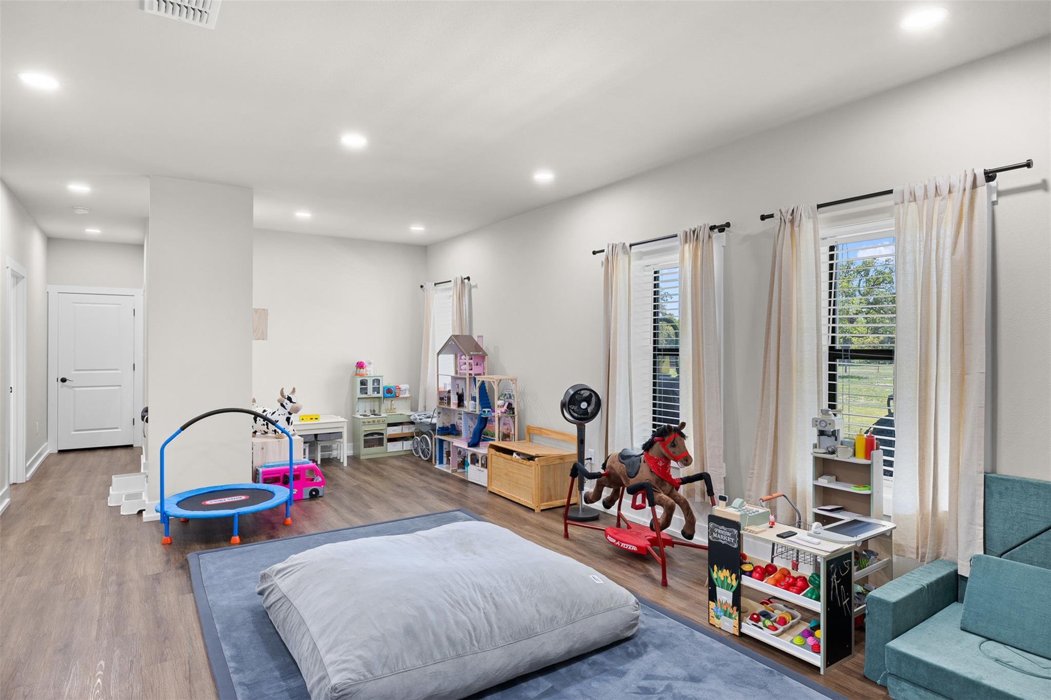 4500 Gibbs Ln, Caldwell, TX 77836