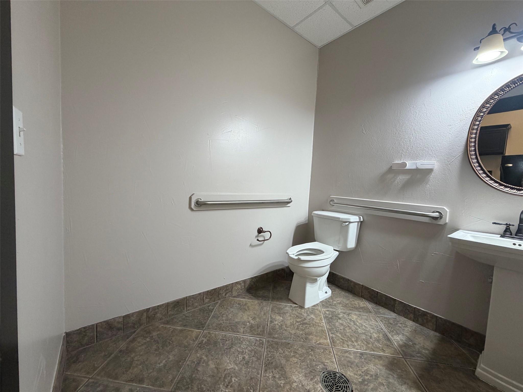 210 Highway 79 # 103, 104, 203, 204, Hutto, TX 78634