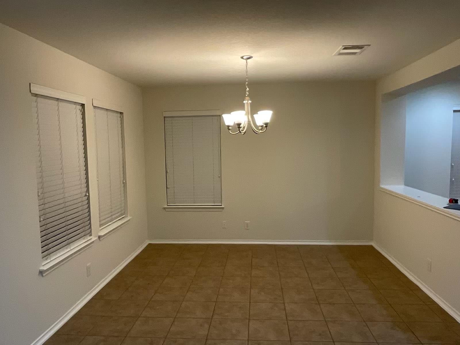 1054 Dorn, Kyle, TX 78640