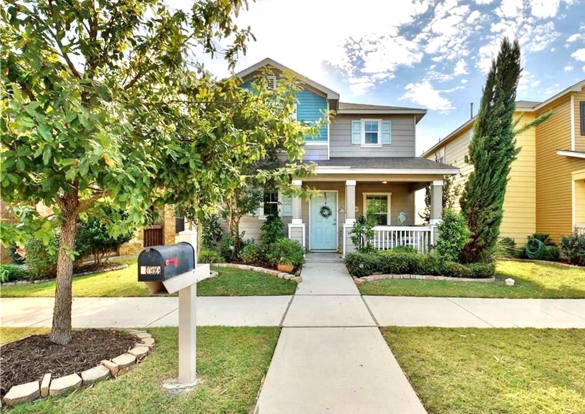 1054 Dorn, Kyle, TX 78640
