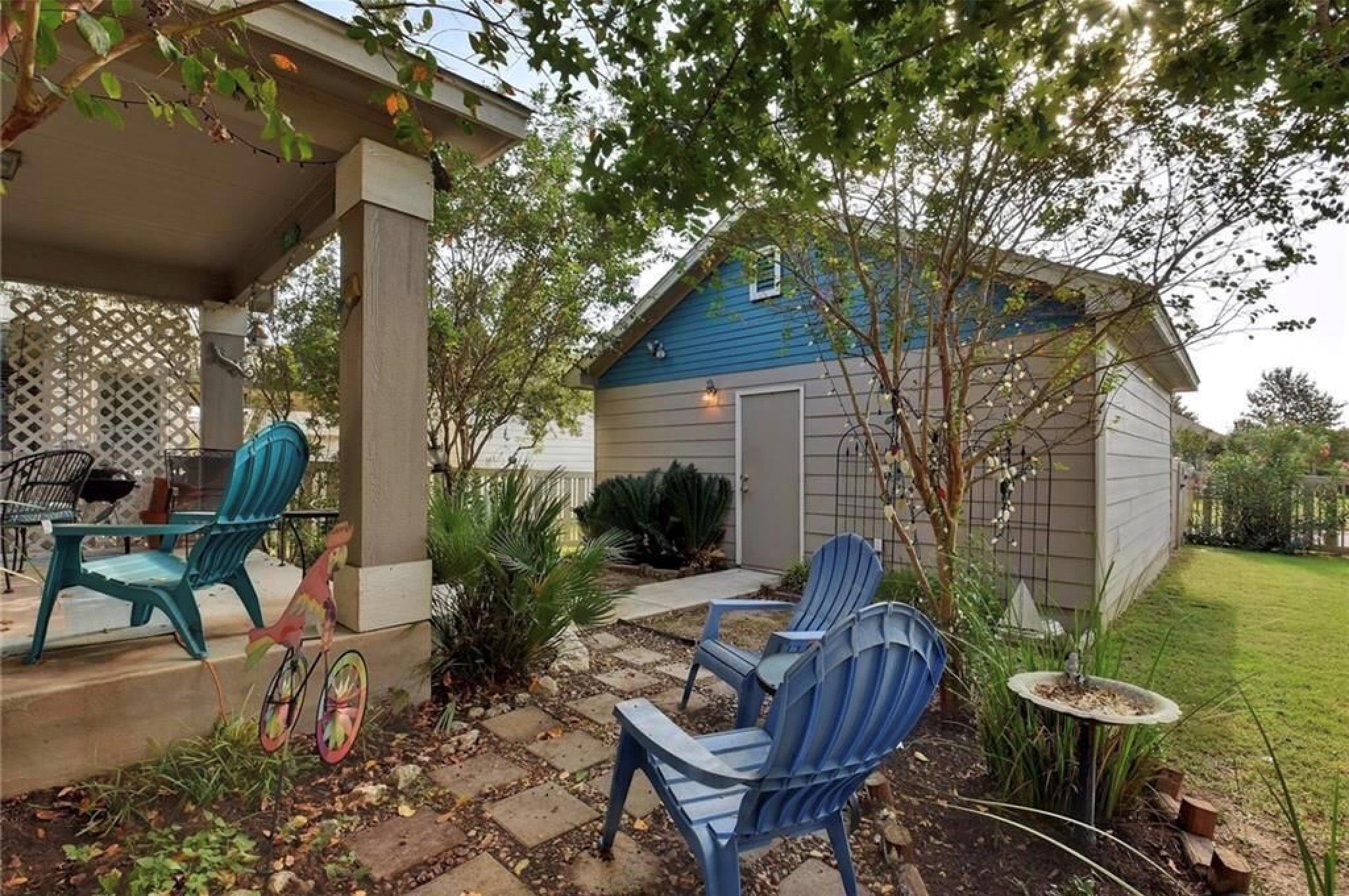 1054 Dorn, Kyle, TX 78640