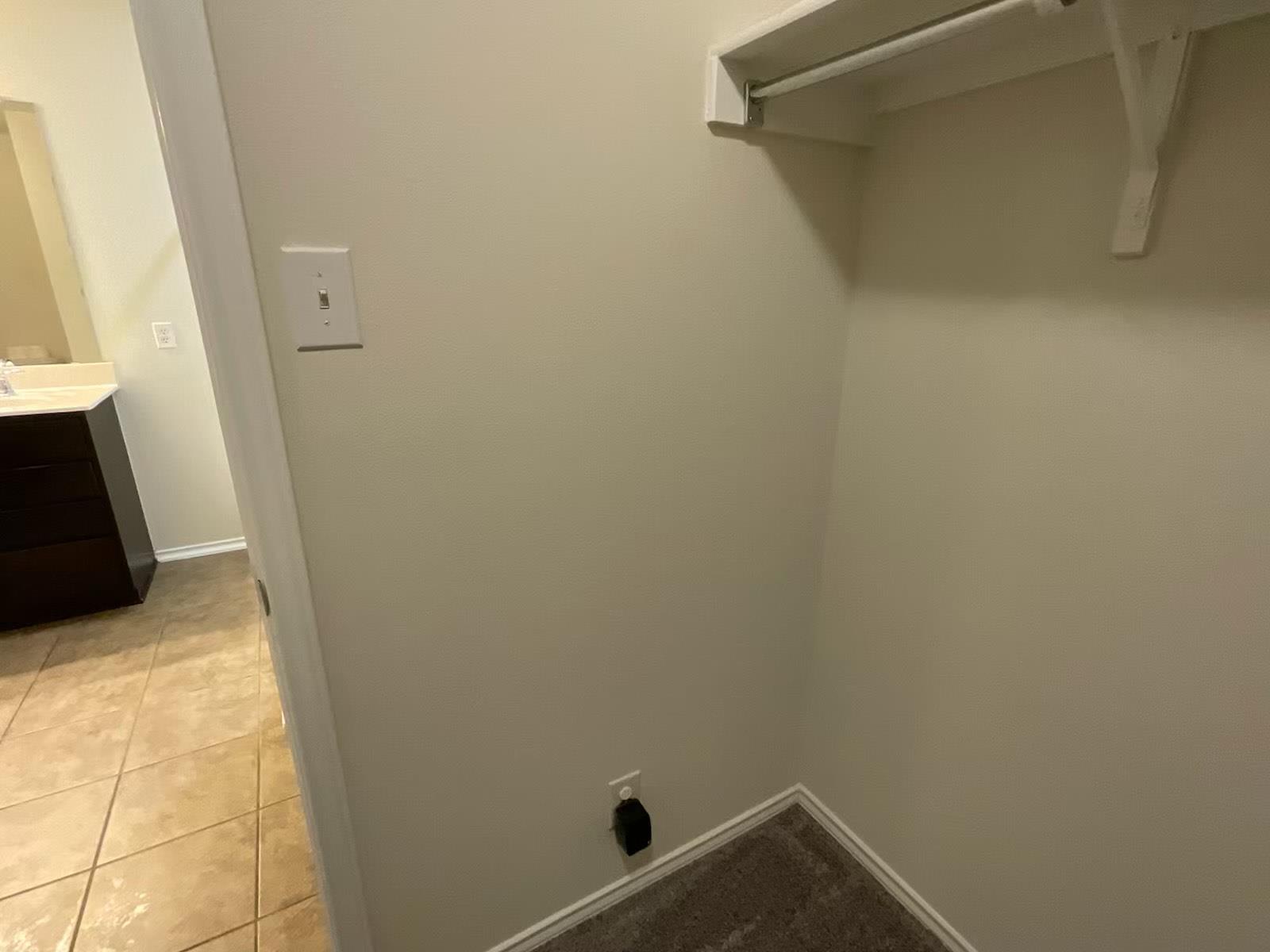 1054 Dorn, Kyle, TX 78640