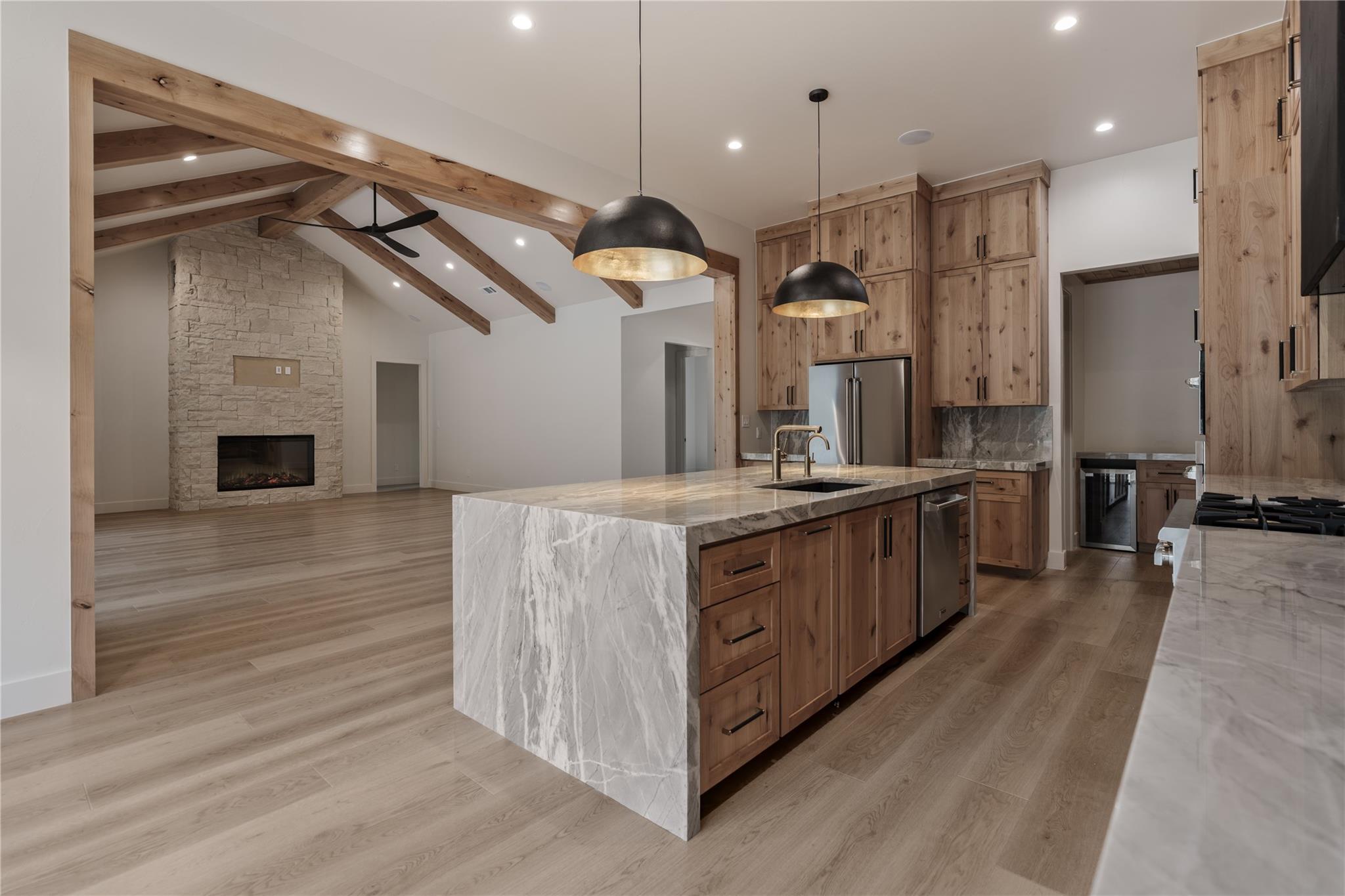 111 High Plains Dr, Dripping Springs, TX 78620