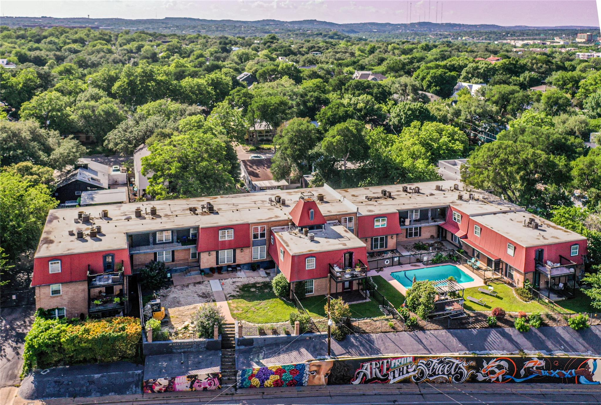 900 S Lamar Blvd # 207, Austin, TX 78704