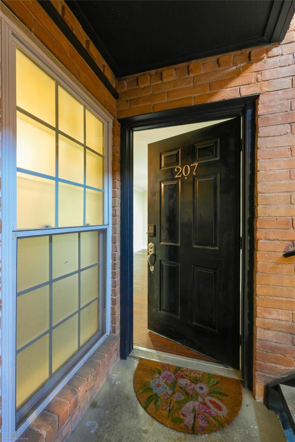 900 S Lamar Blvd # 207, Austin, TX 78704