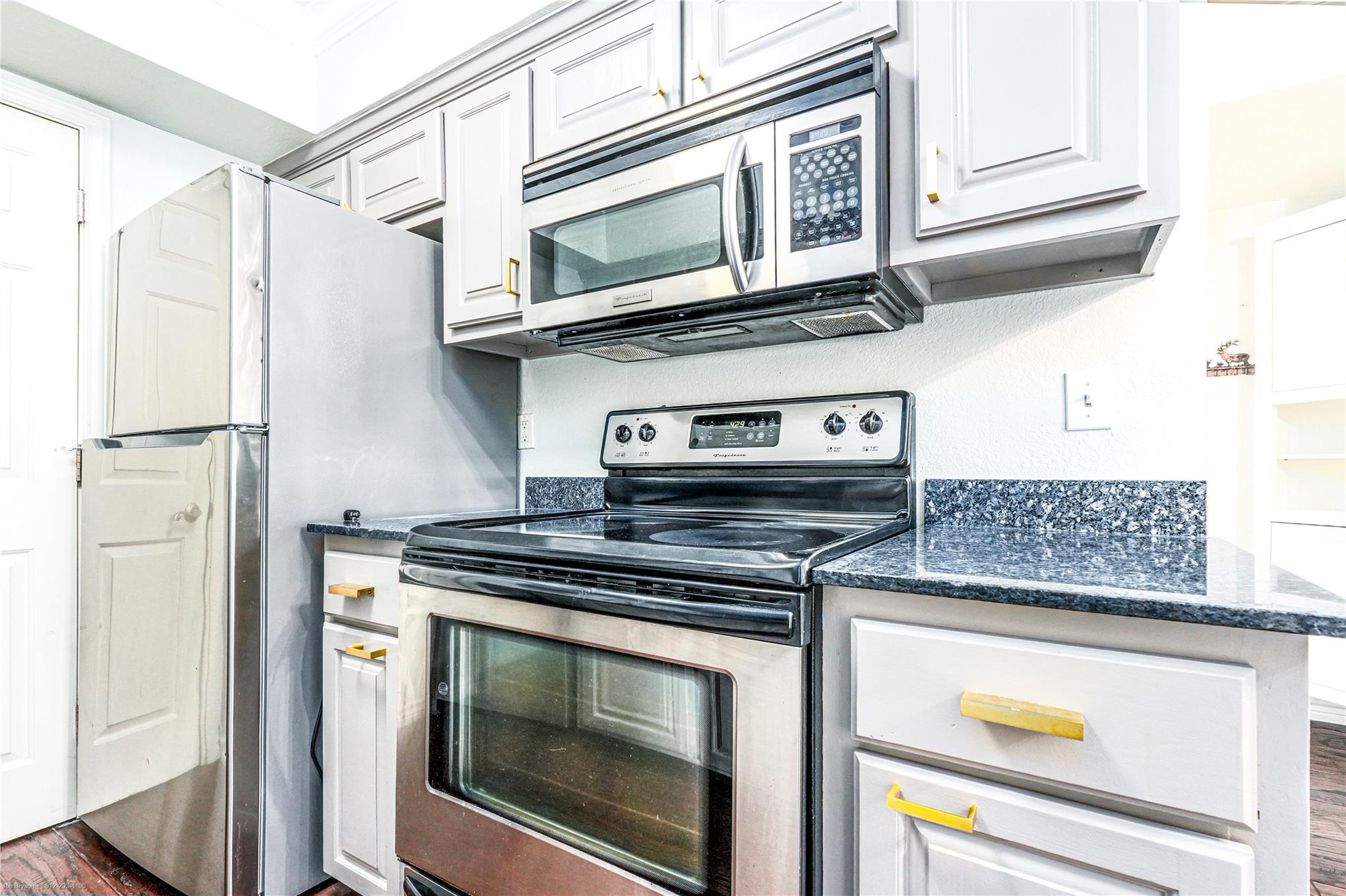 900 S Lamar Blvd # 207, Austin, TX 78704