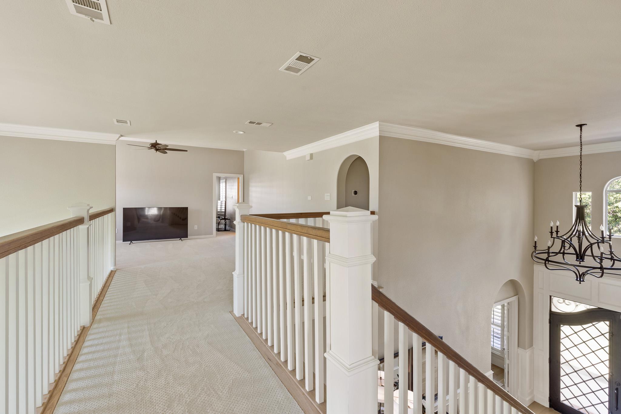 259 King Ranch Ct, Fort Worth, TX 76108