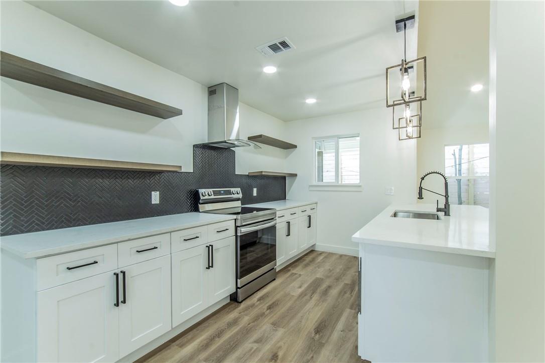 601 E 50th St # B, Austin, TX 78751