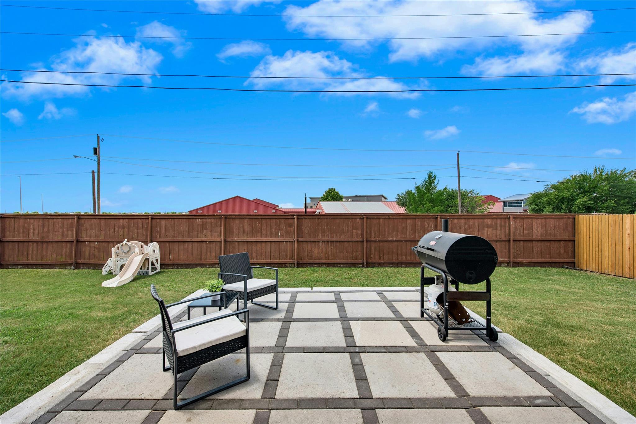 1010 Pembroke Ct, Hutto, TX 78634