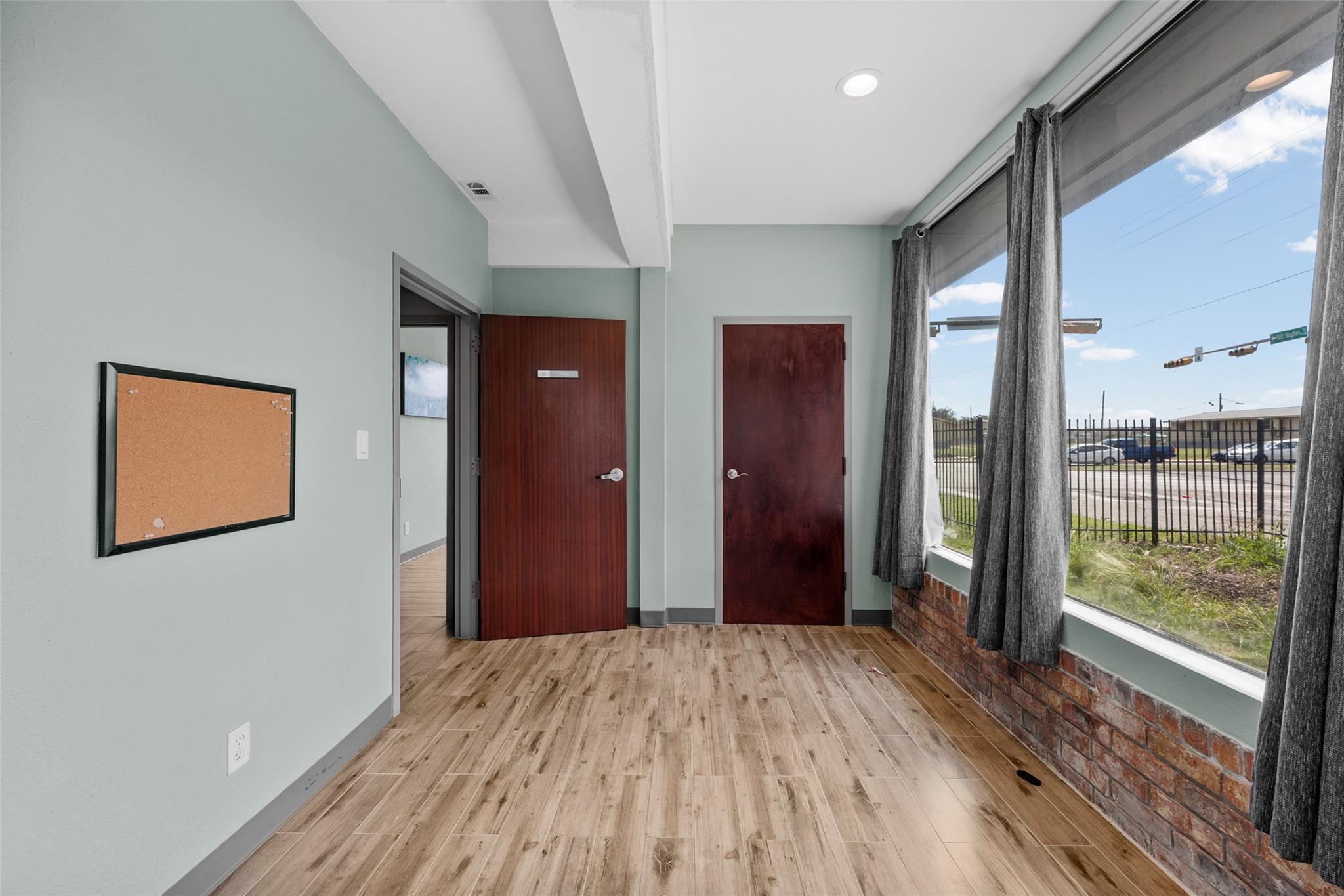 320 W William Cannon Dr, Austin, TX 78745
