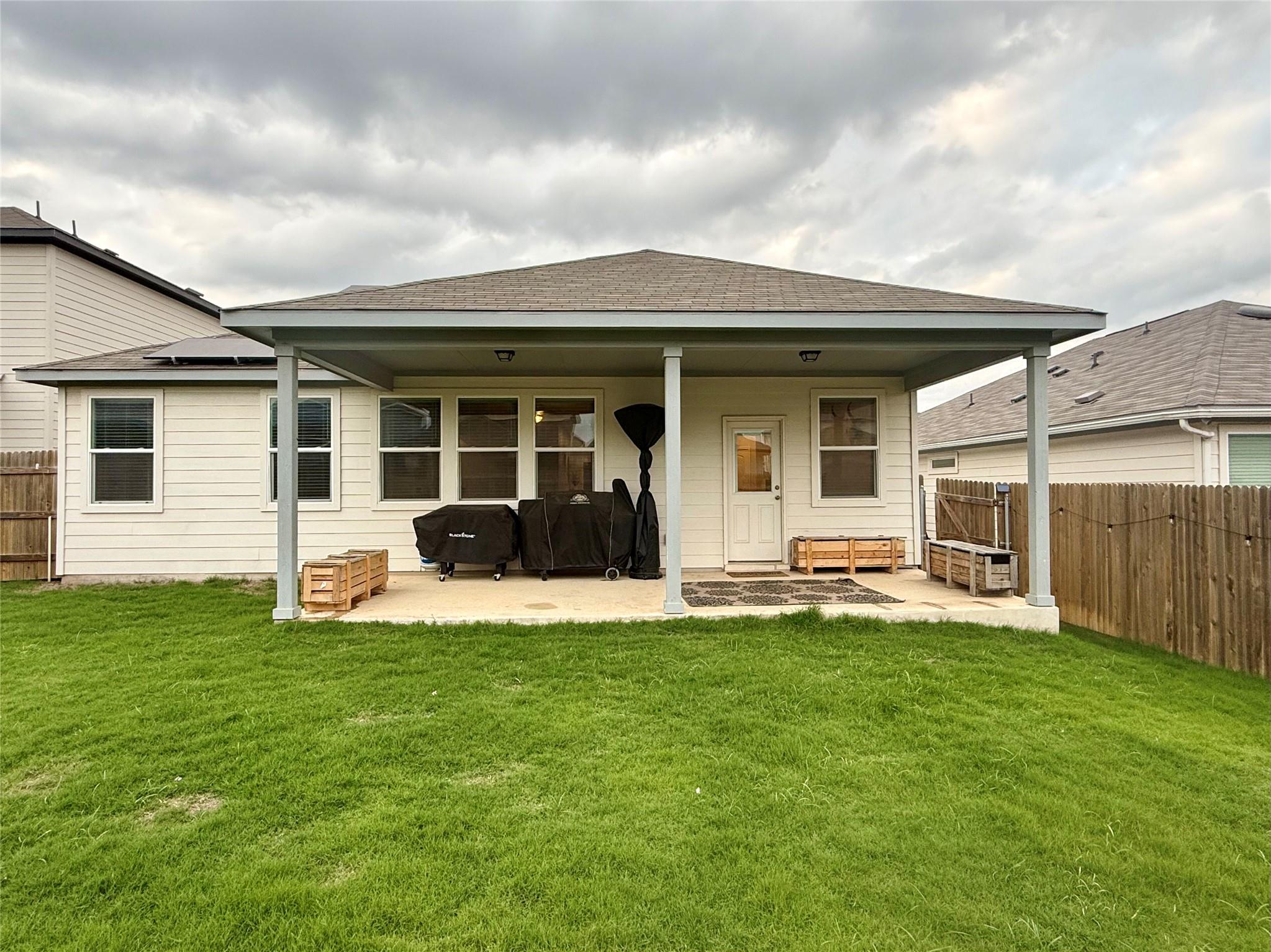 161 Andesite Trl, Liberty Hill, TX 78642