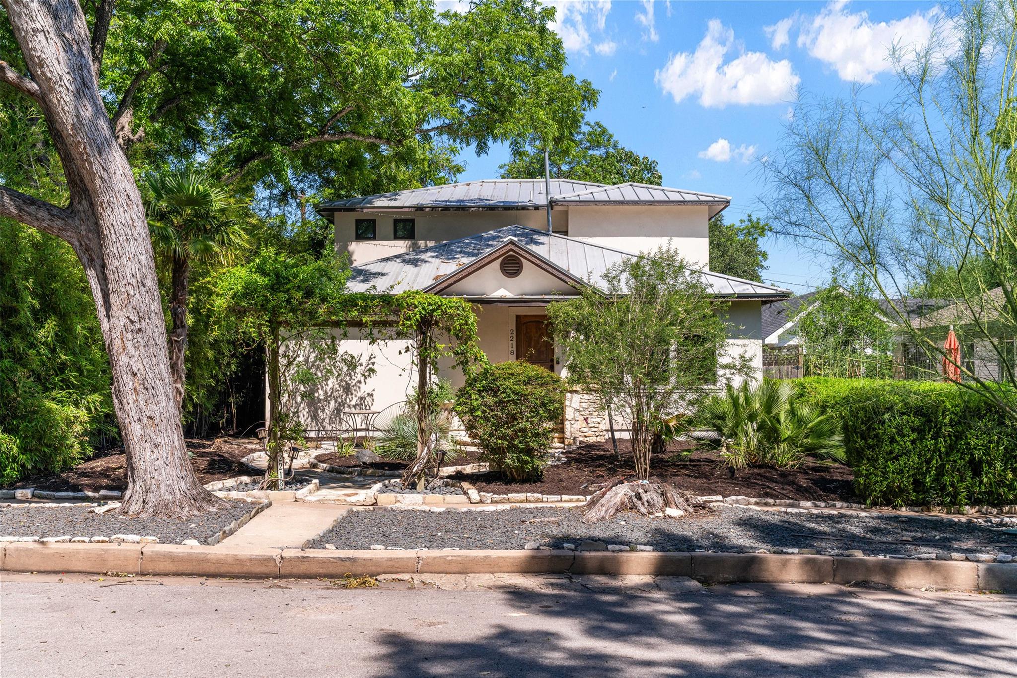 2218 Lindell Ave, Austin, TX 78704