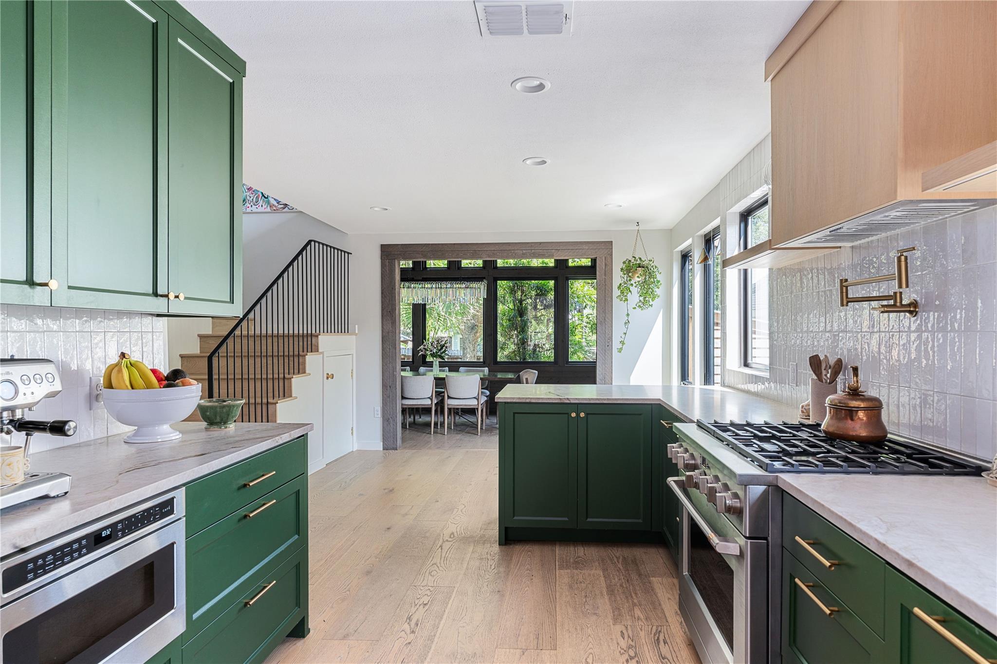 2218 Lindell Ave, Austin, TX 78704
