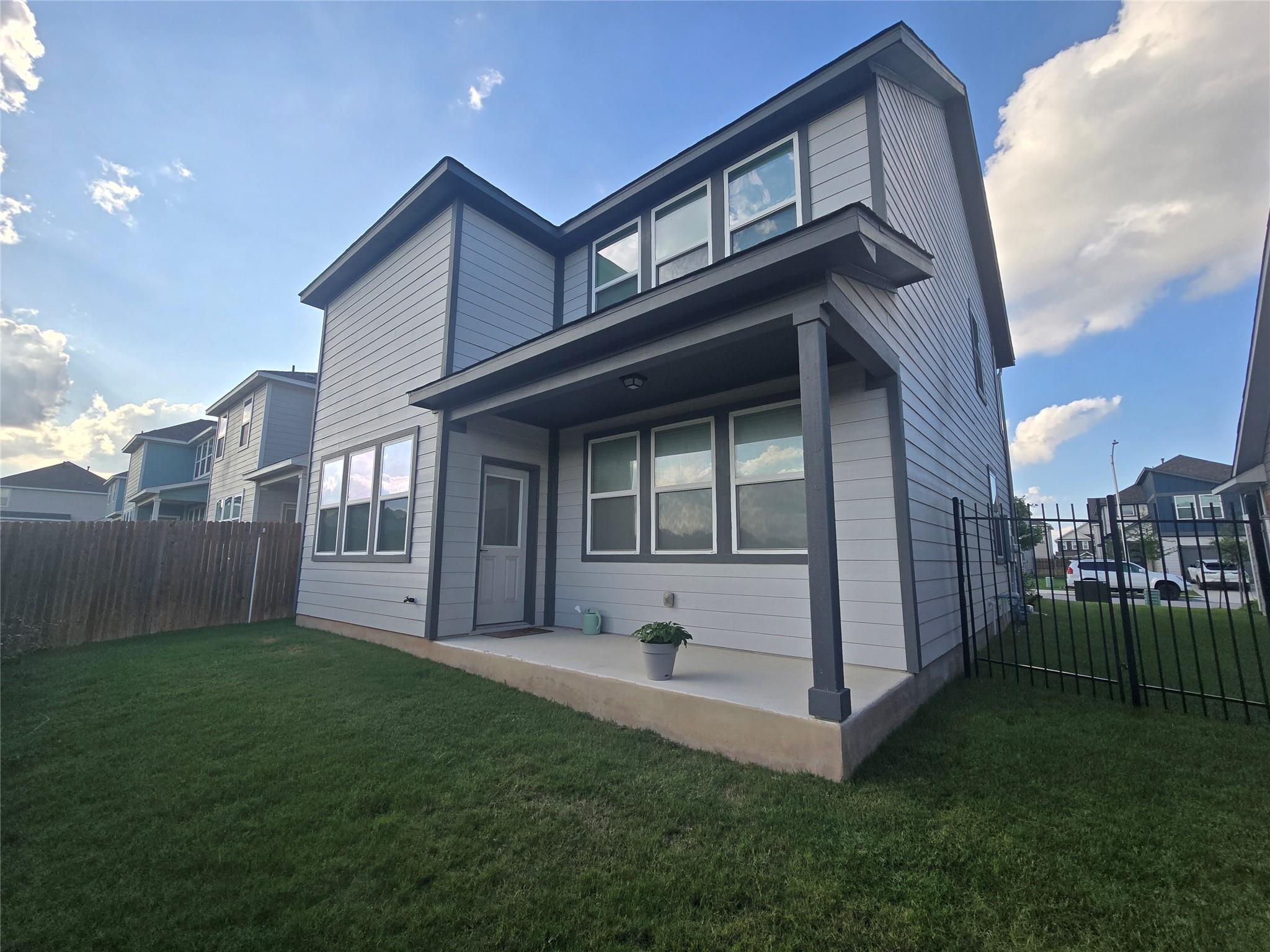 2913 Saint Regis Dr, Pflugerville, TX 78660