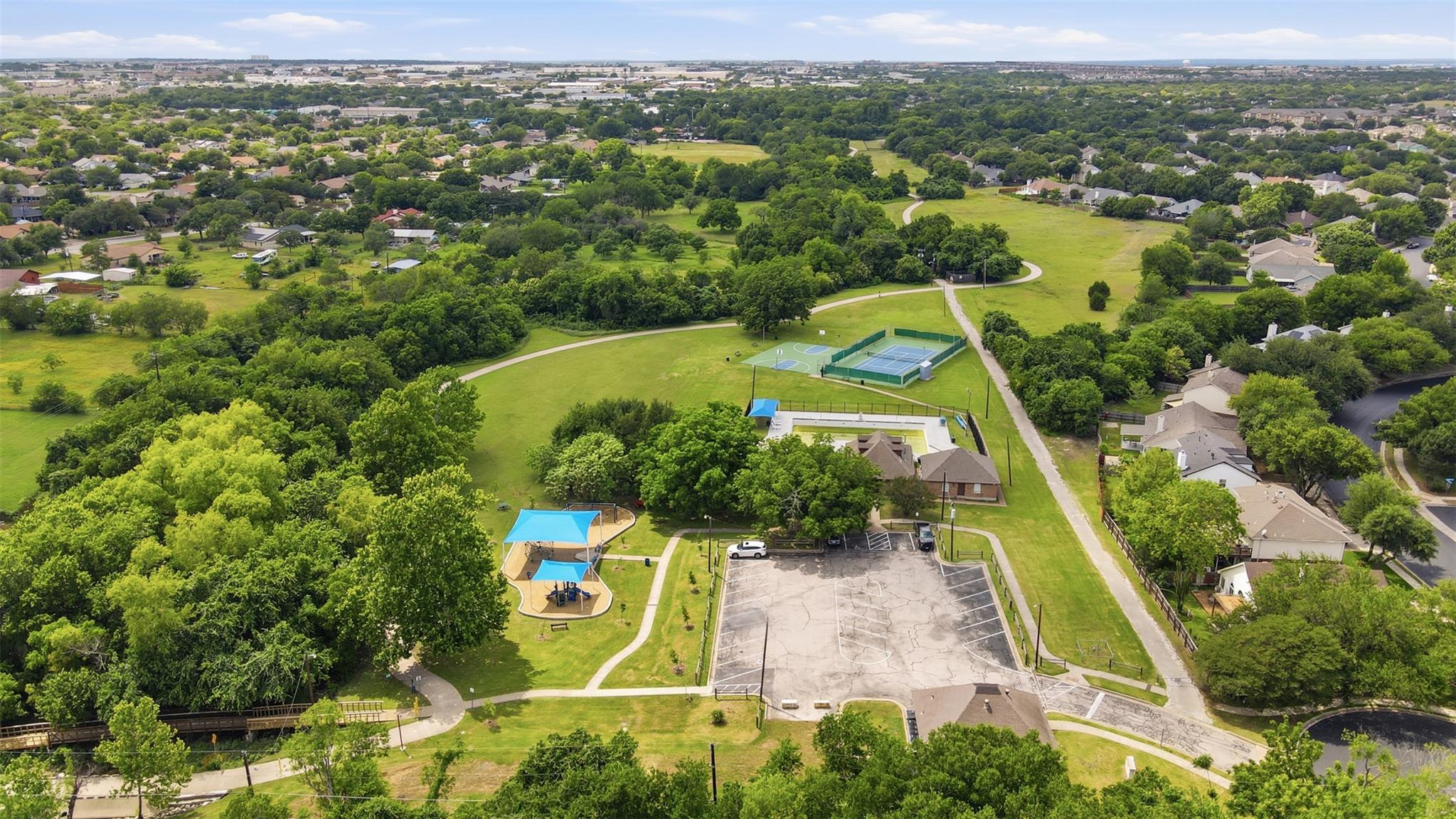 1100 York Castle Dr, Pflugerville, TX 78660