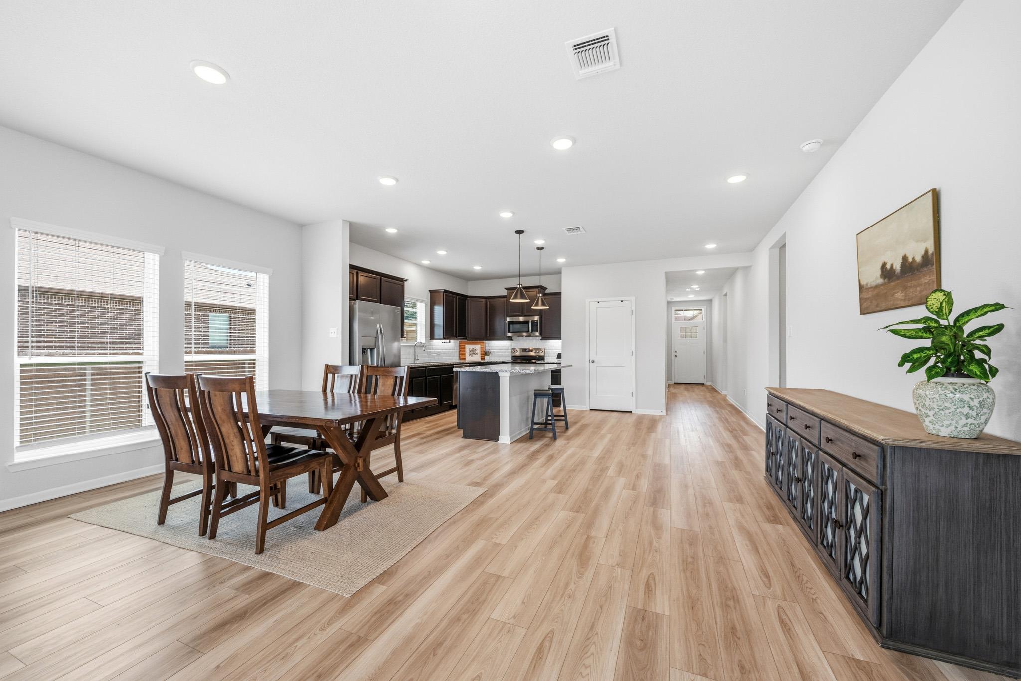 1202 Carnaby Dr, Temple, TX 76502
