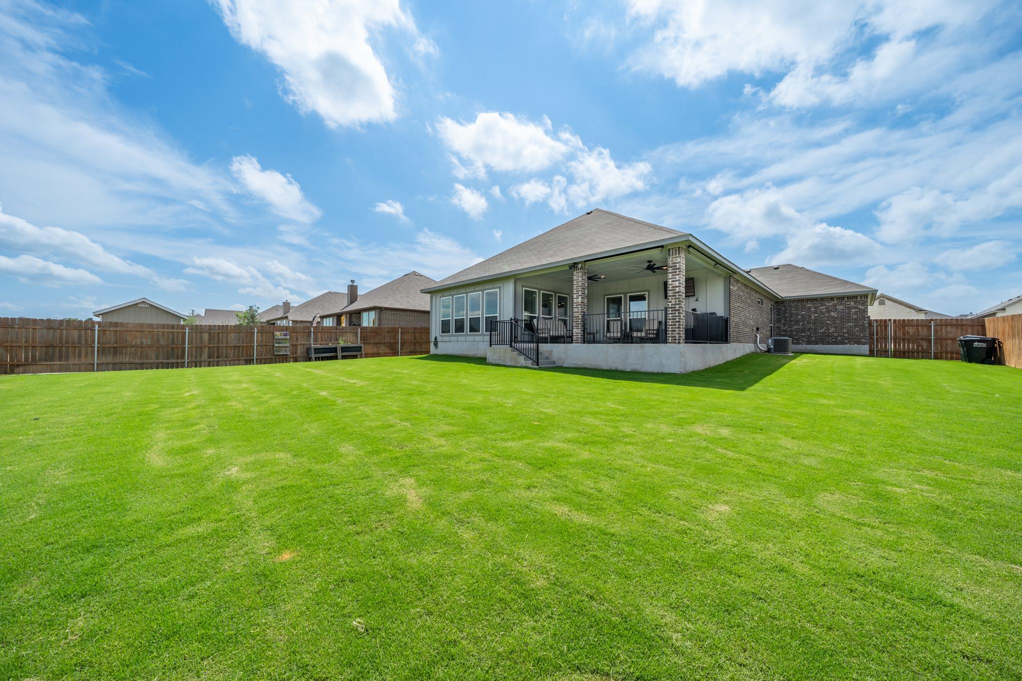 1202 Carnaby Dr, Temple, TX 76502