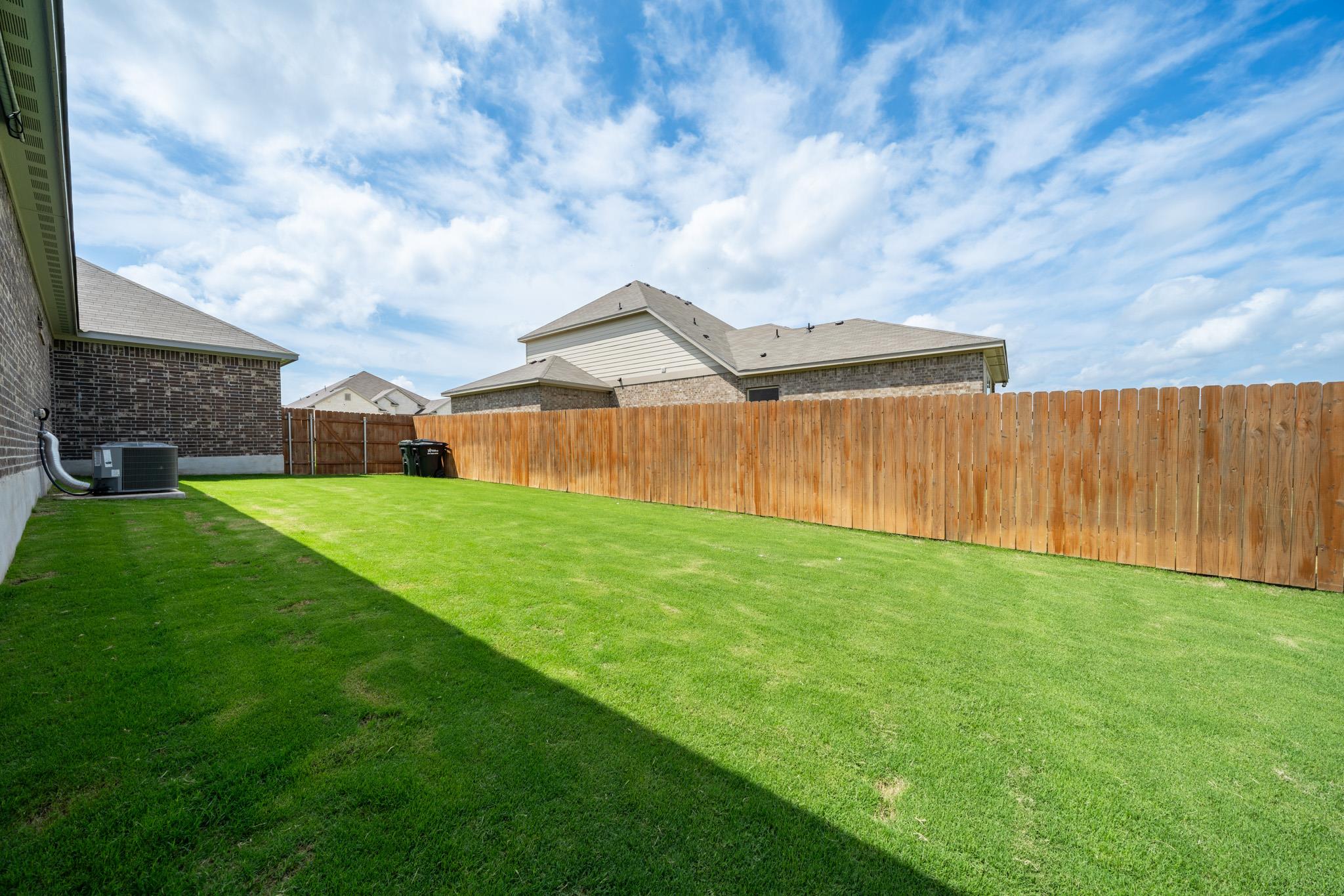 1202 Carnaby Dr, Temple, TX 76502