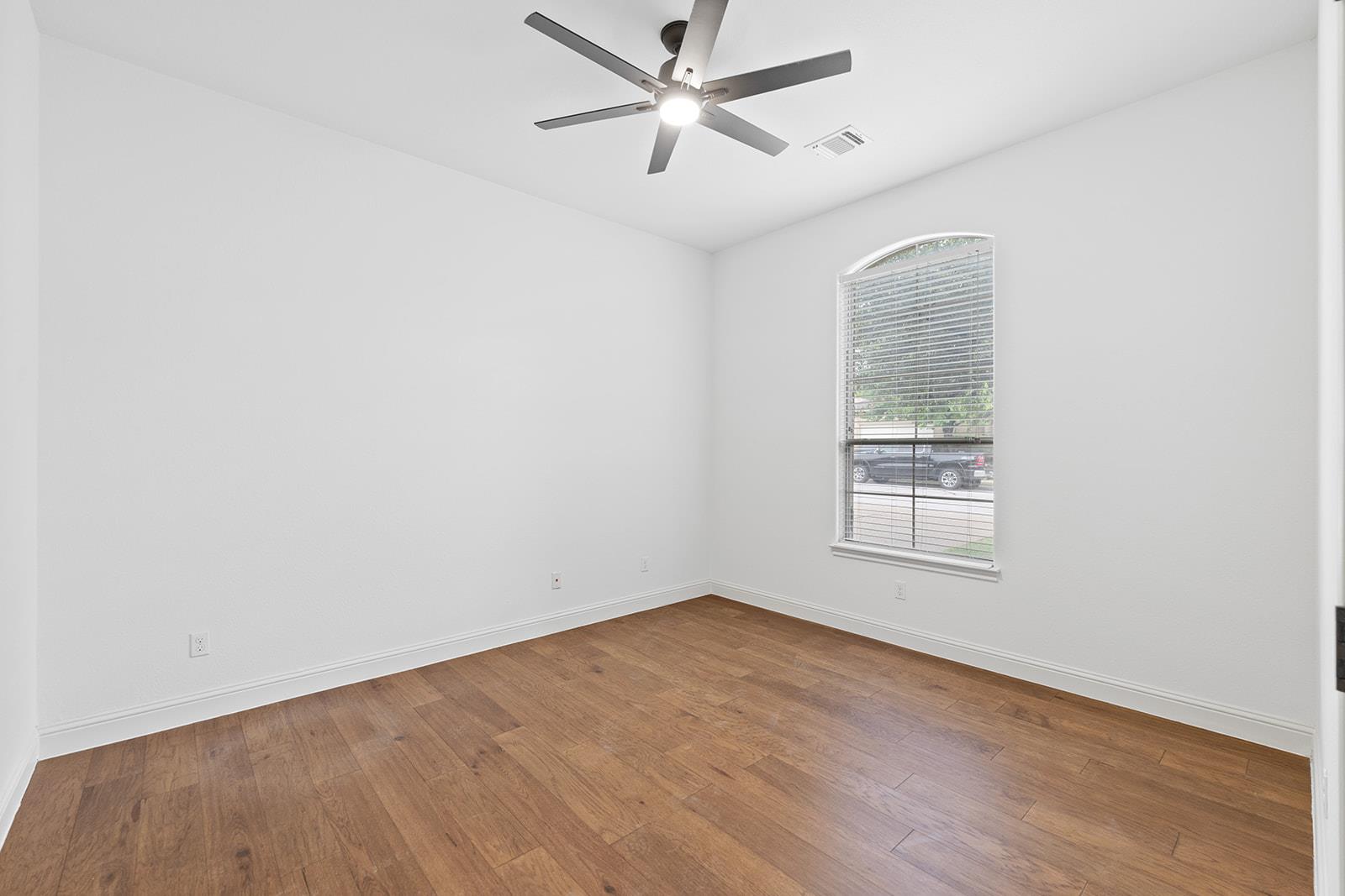 114 Saddle Ridge Dr N, Cedar Park, TX 78613