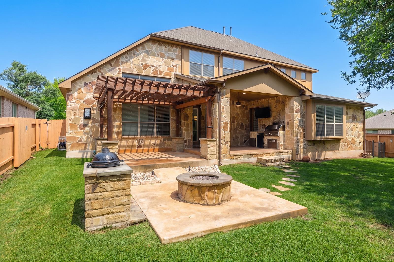 114 Saddle Ridge Dr N, Cedar Park, TX 78613