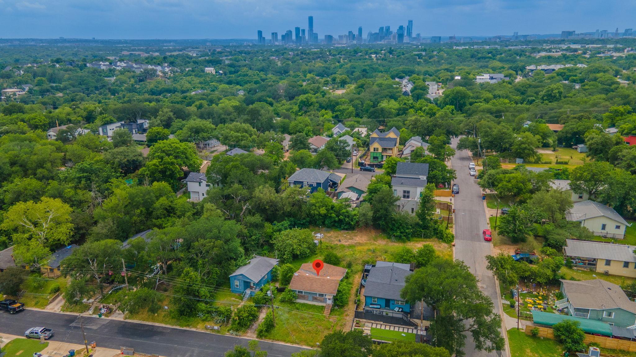 1410 Luna St, Austin, TX 78721