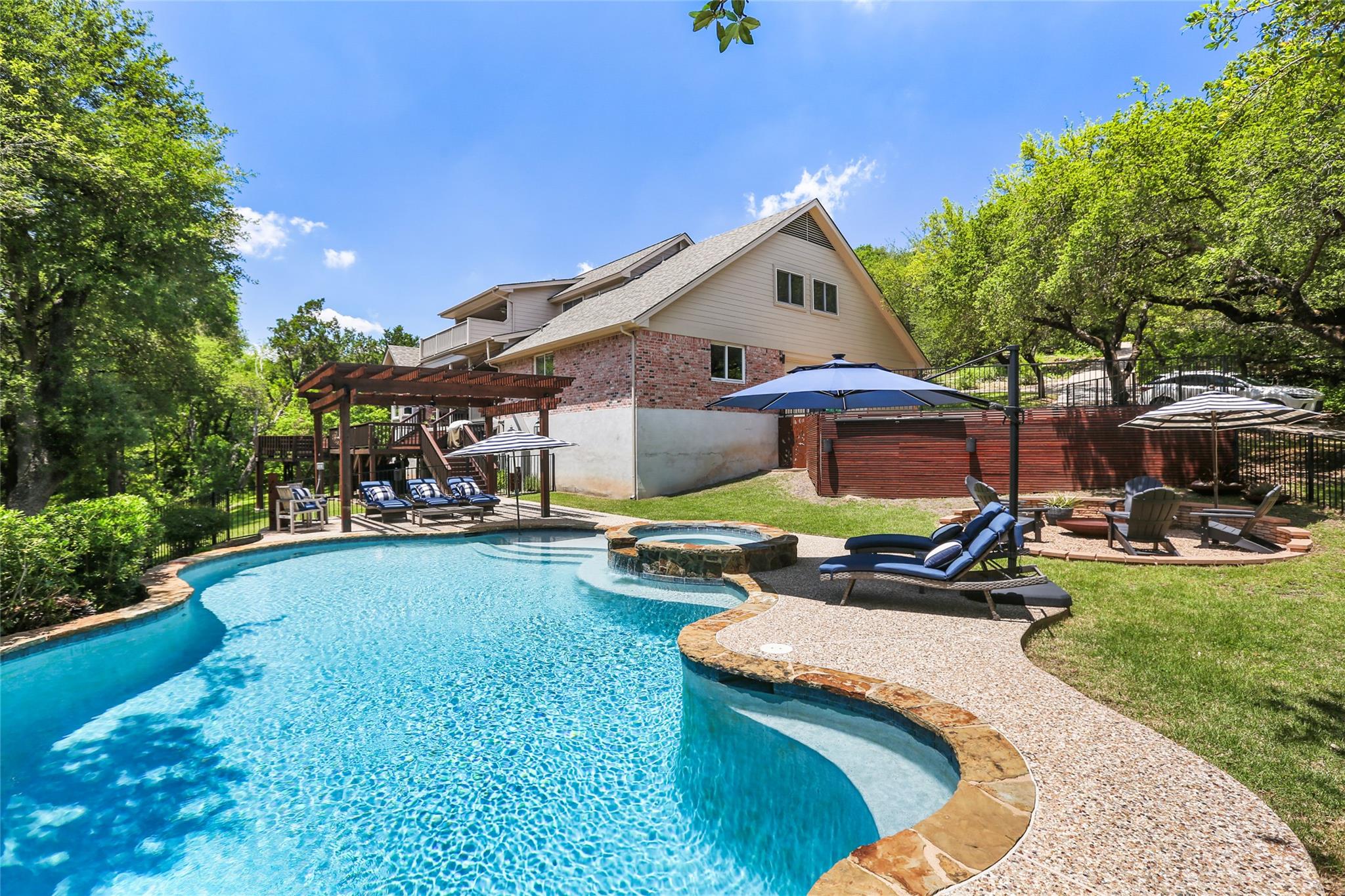 5609 Painted Valley Dr, Austin, TX 78759