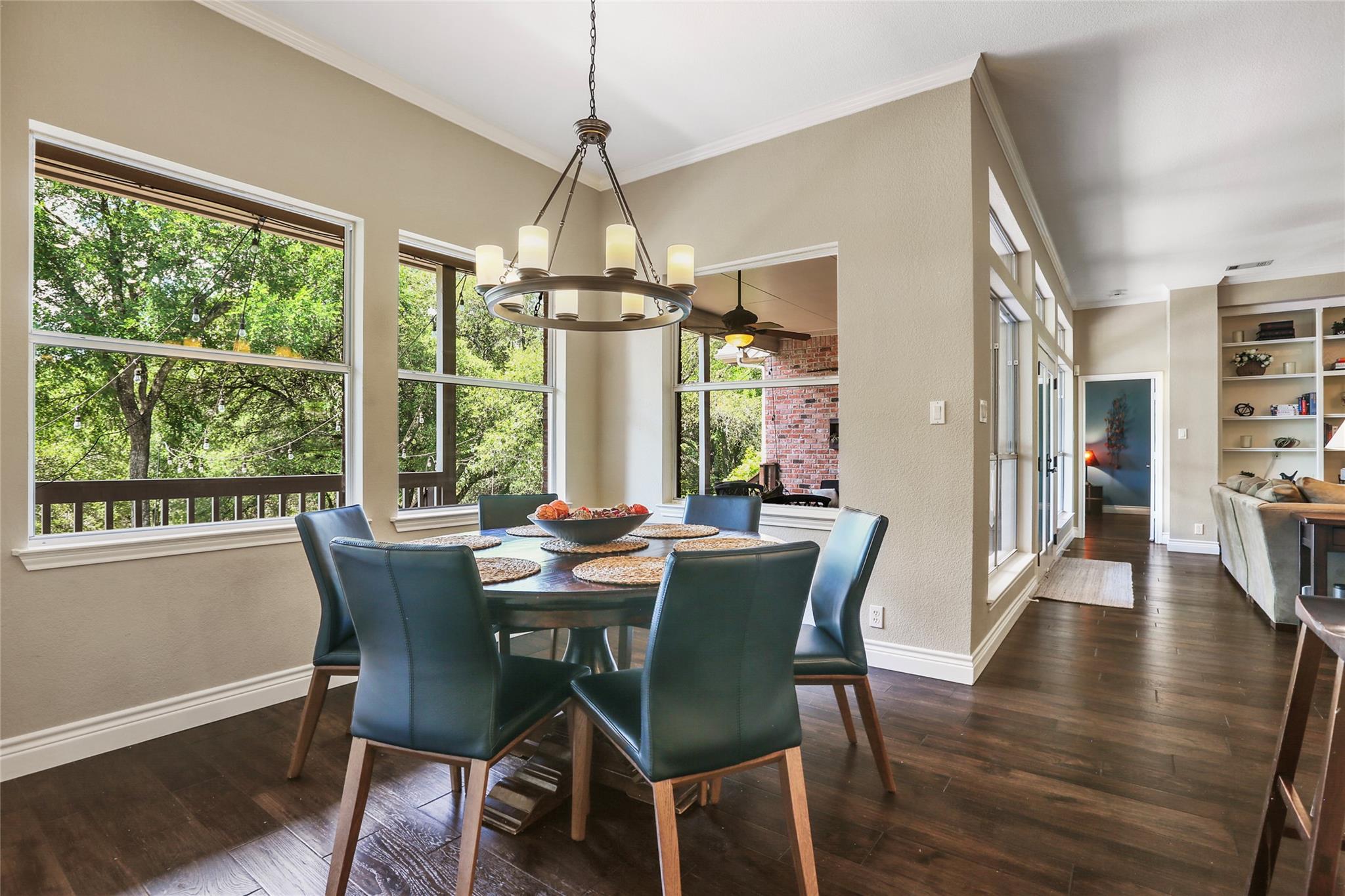 5609 Painted Valley Dr, Austin, TX 78759