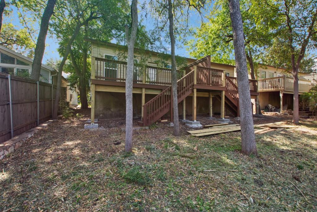 2208 Indian Trl # B, Austin, TX 78703