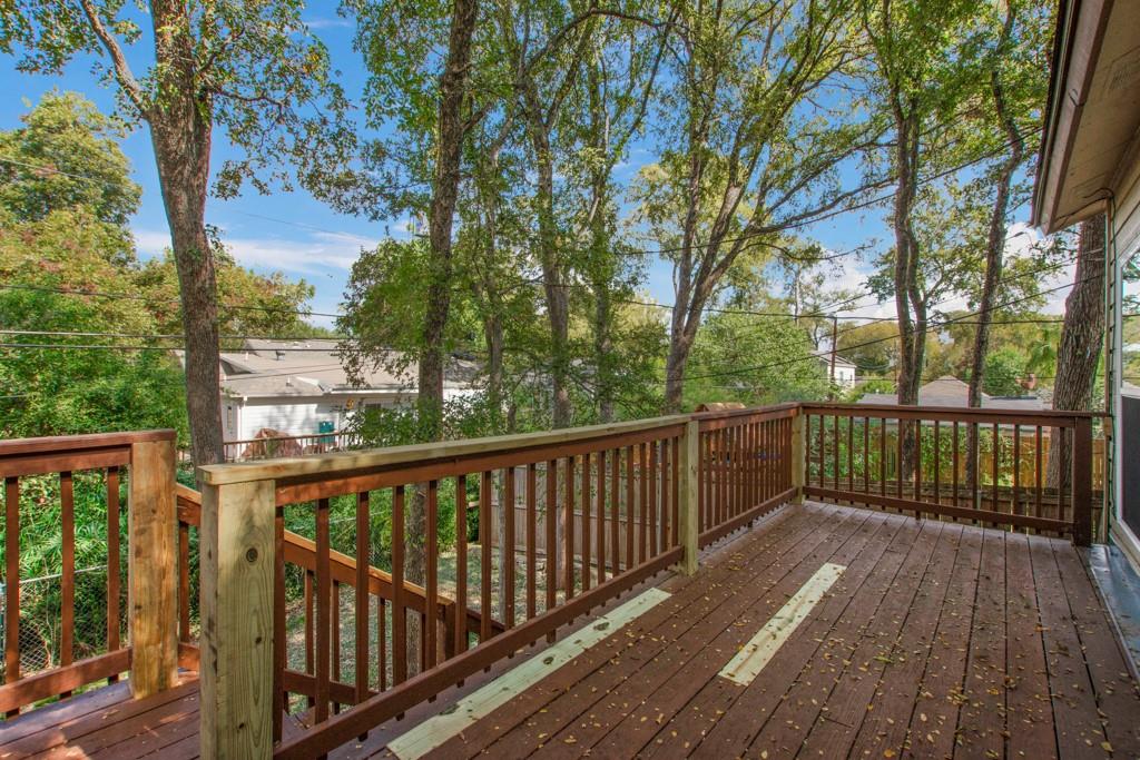 2208 Indian Trl # B, Austin, TX 78703