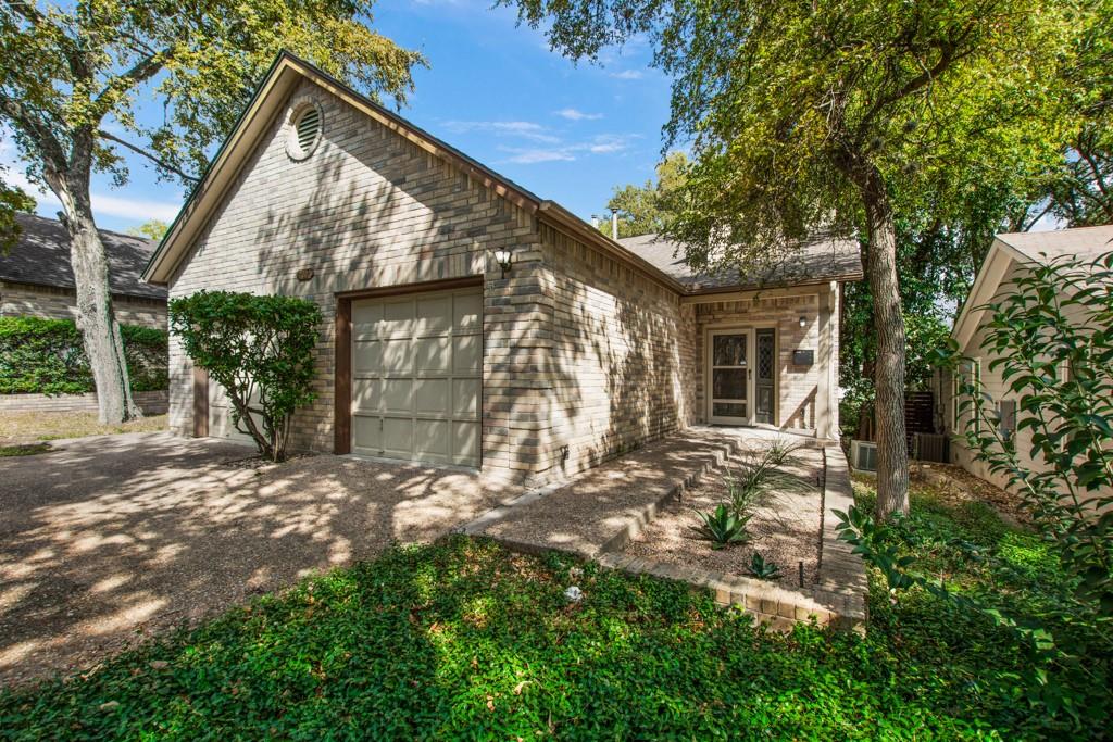 2208 Indian Trl # B, Austin, TX 78703