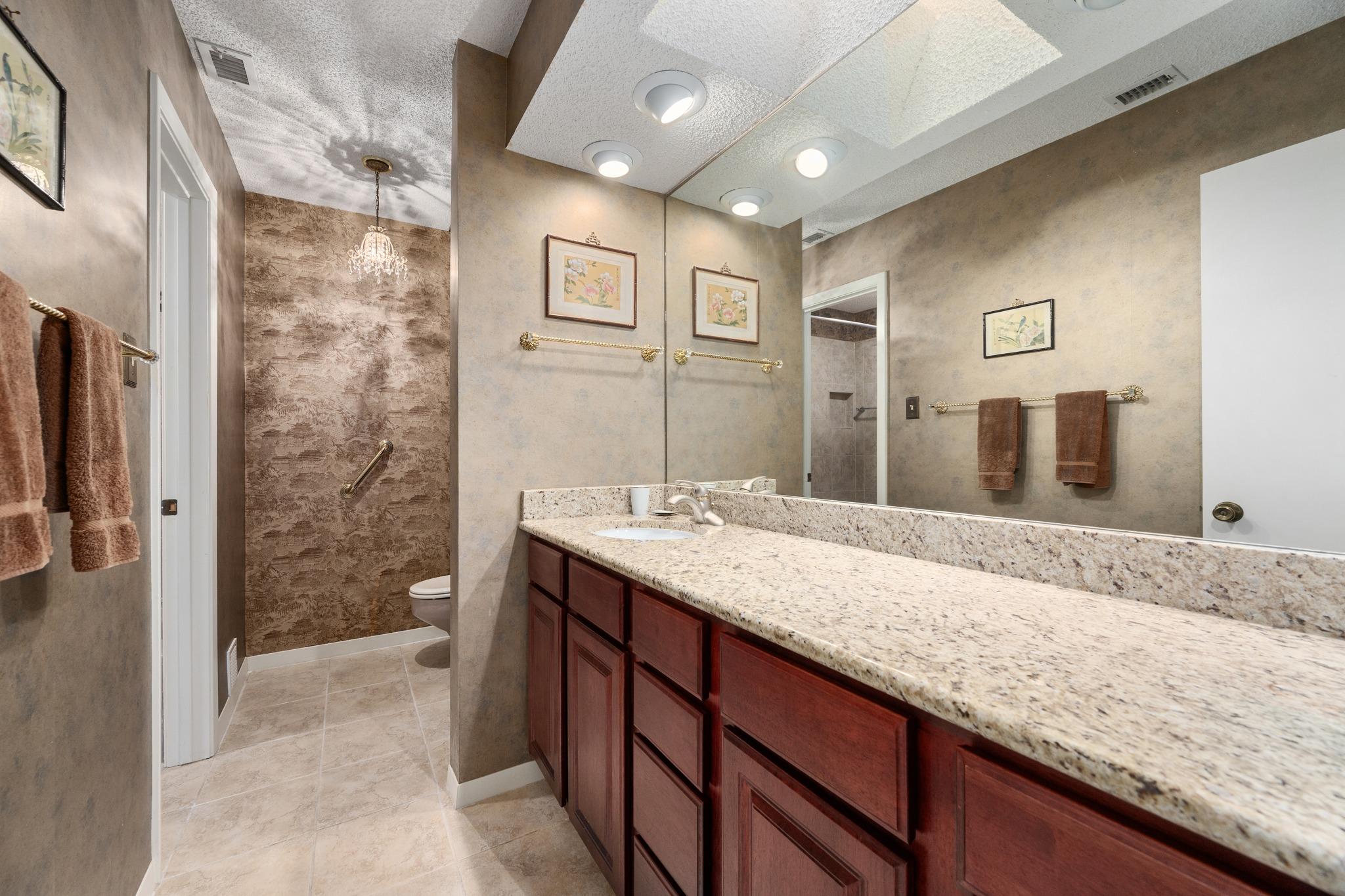 818 Sunfish St, Austin, TX 78734