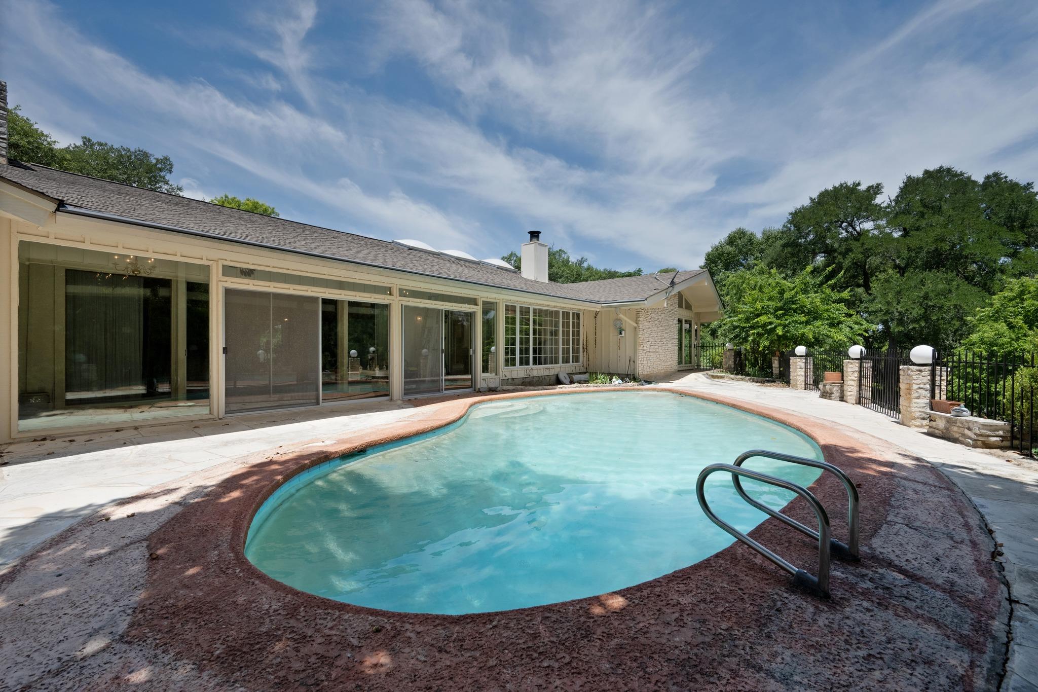 818 Sunfish St, Austin, TX 78734