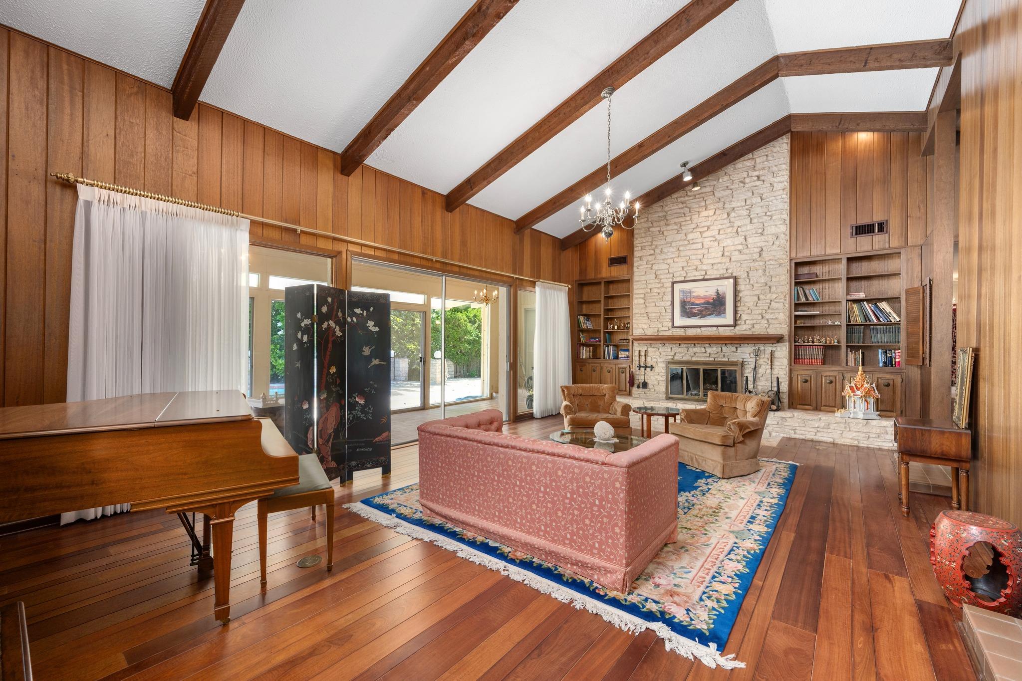 818 Sunfish St, Austin, TX 78734
