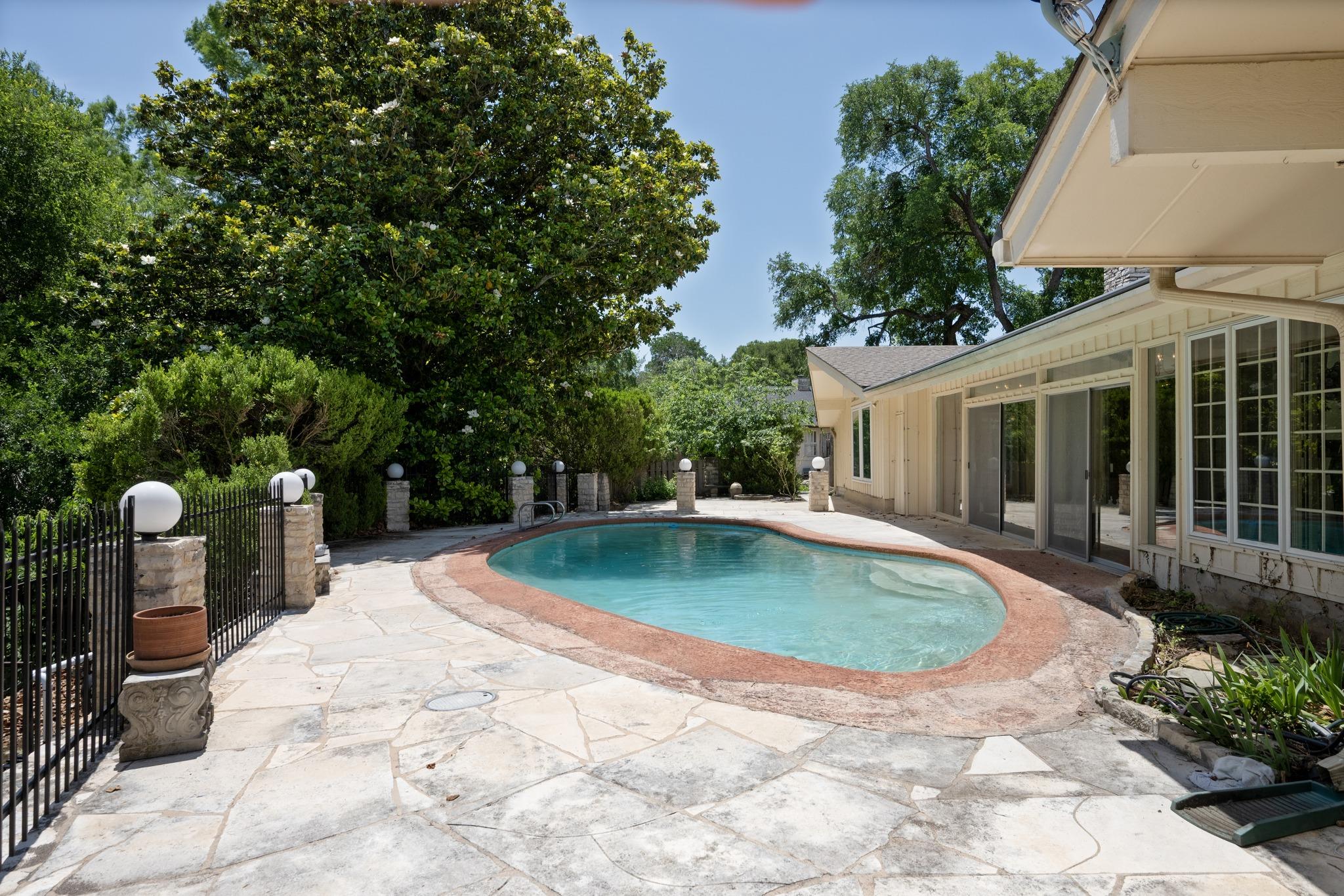 818 Sunfish St, Austin, TX 78734