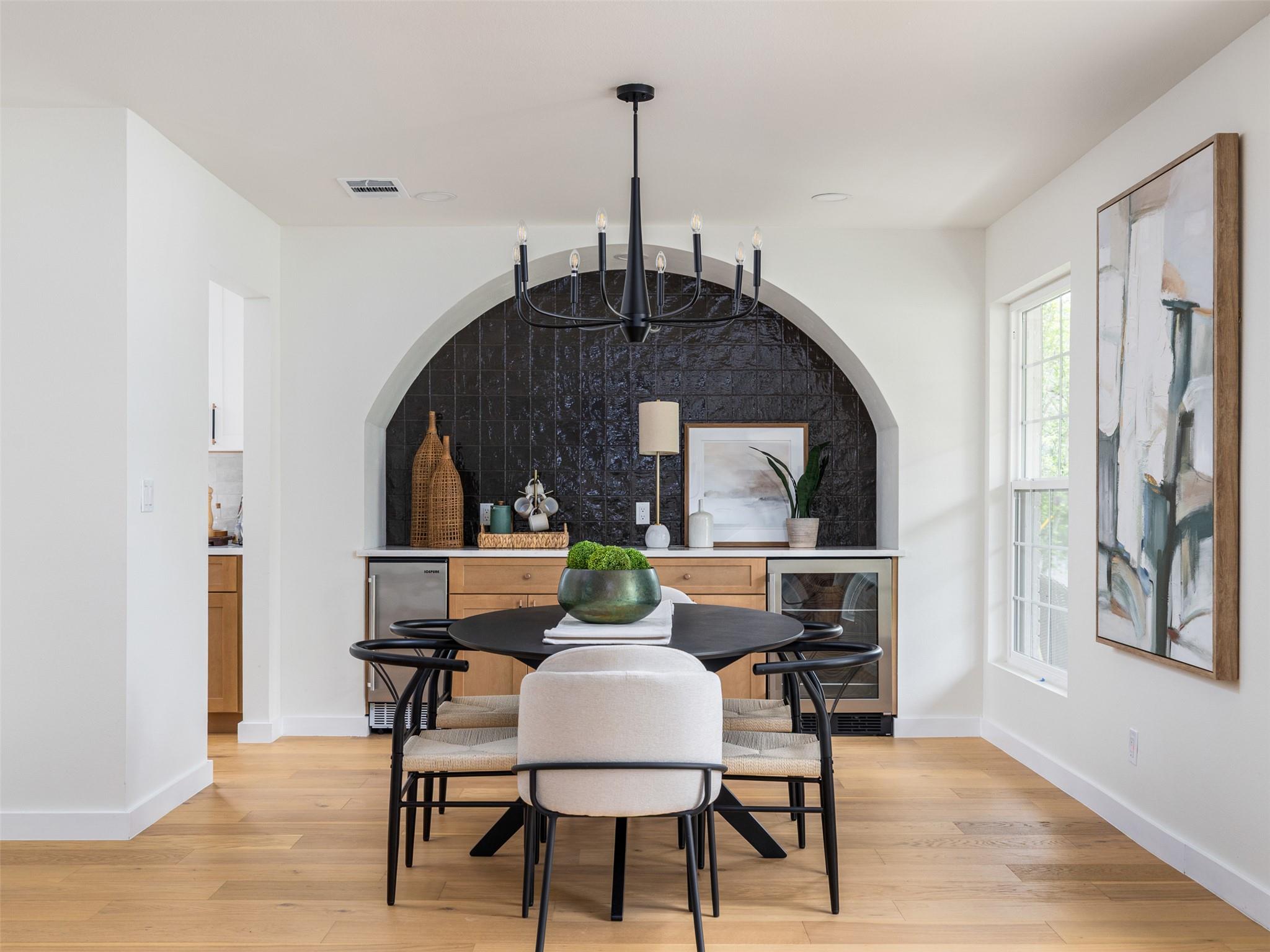 6905 N Creighton Ln, Austin, TX 78723