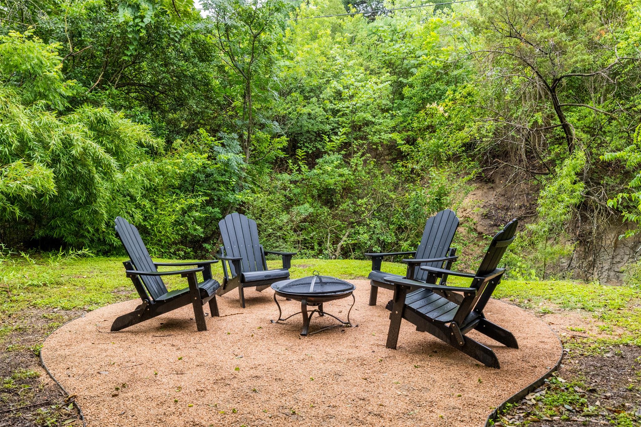 6905 N Creighton Ln, Austin, TX 78723