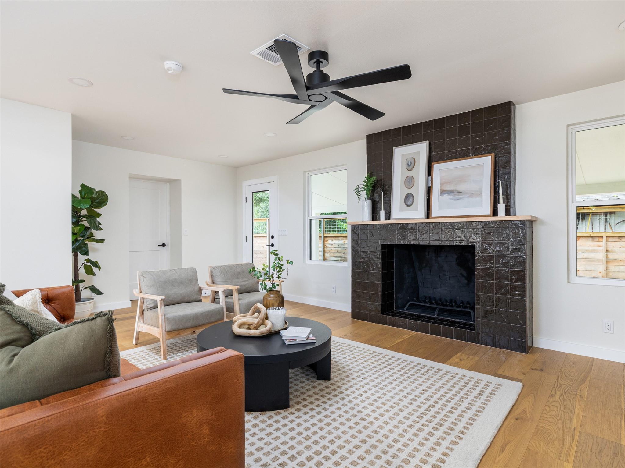 6905 N Creighton Ln, Austin, TX 78723