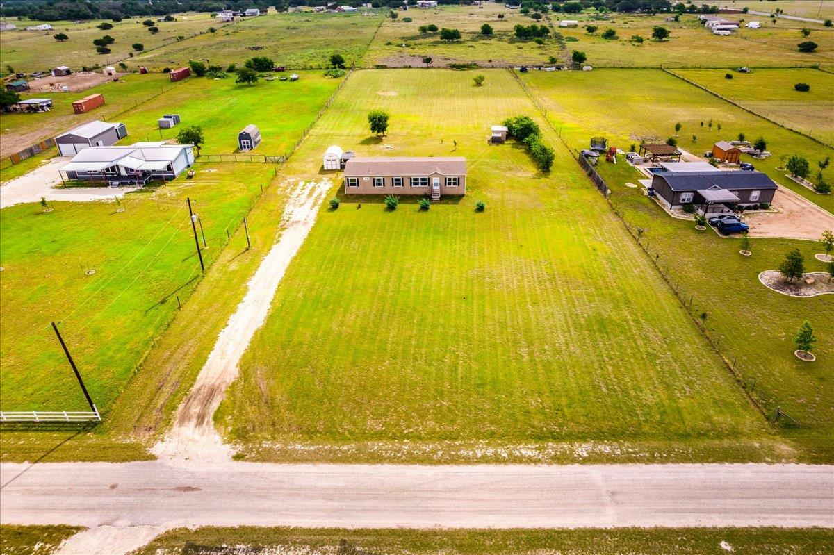 125 Sun View Rd, Bertram, TX 78605