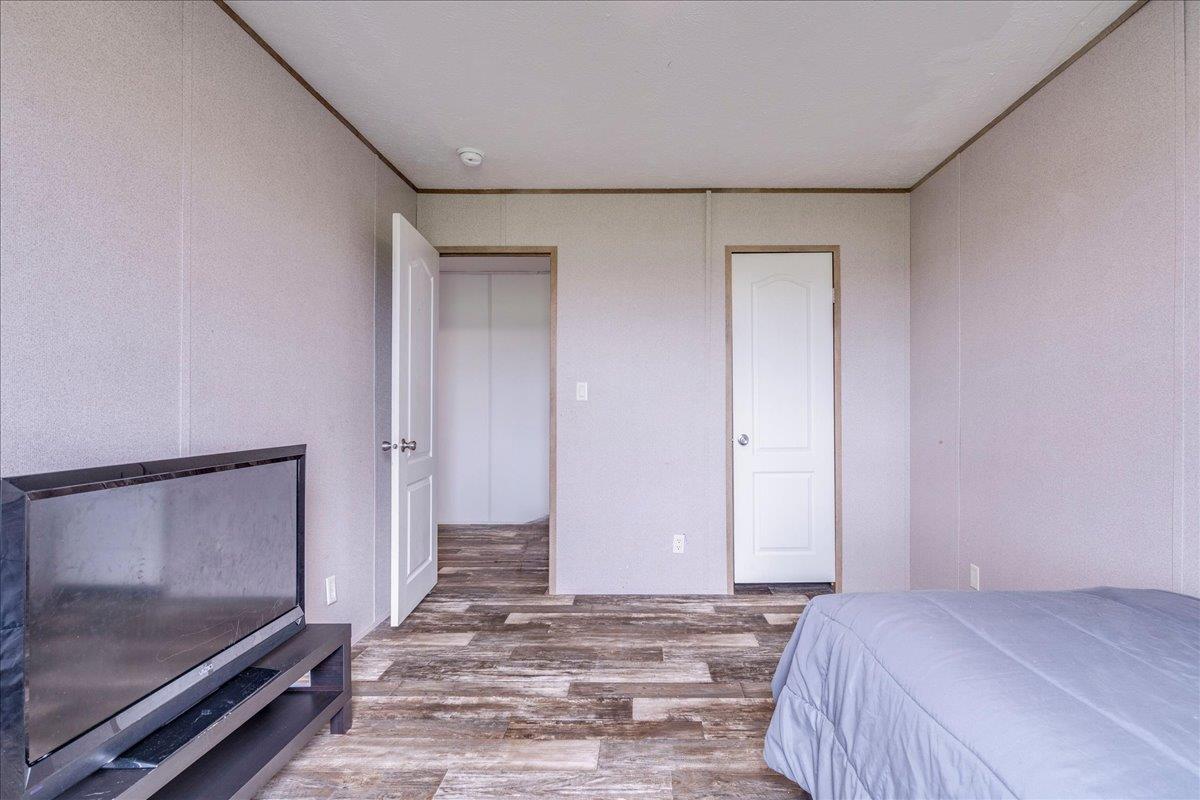 125 Sun View Rd, Bertram, TX 78605