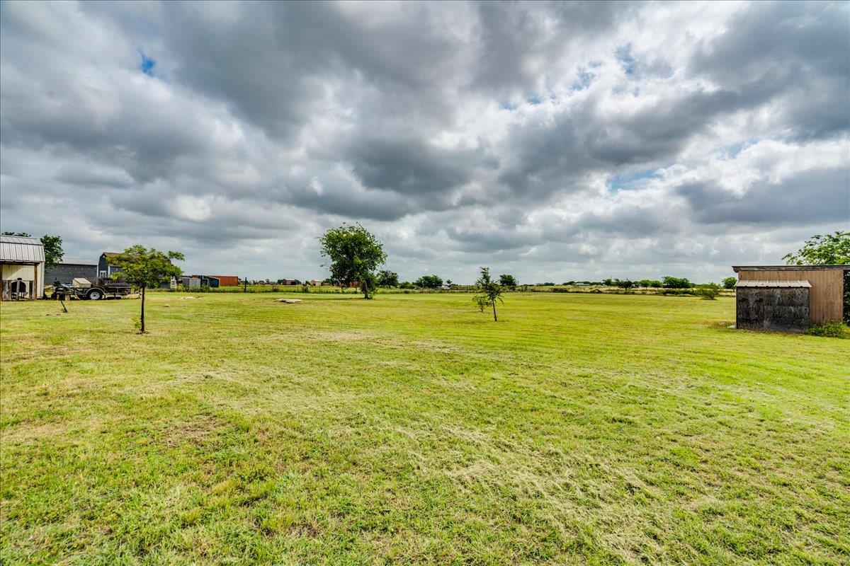 125 Sun View Rd, Bertram, TX 78605