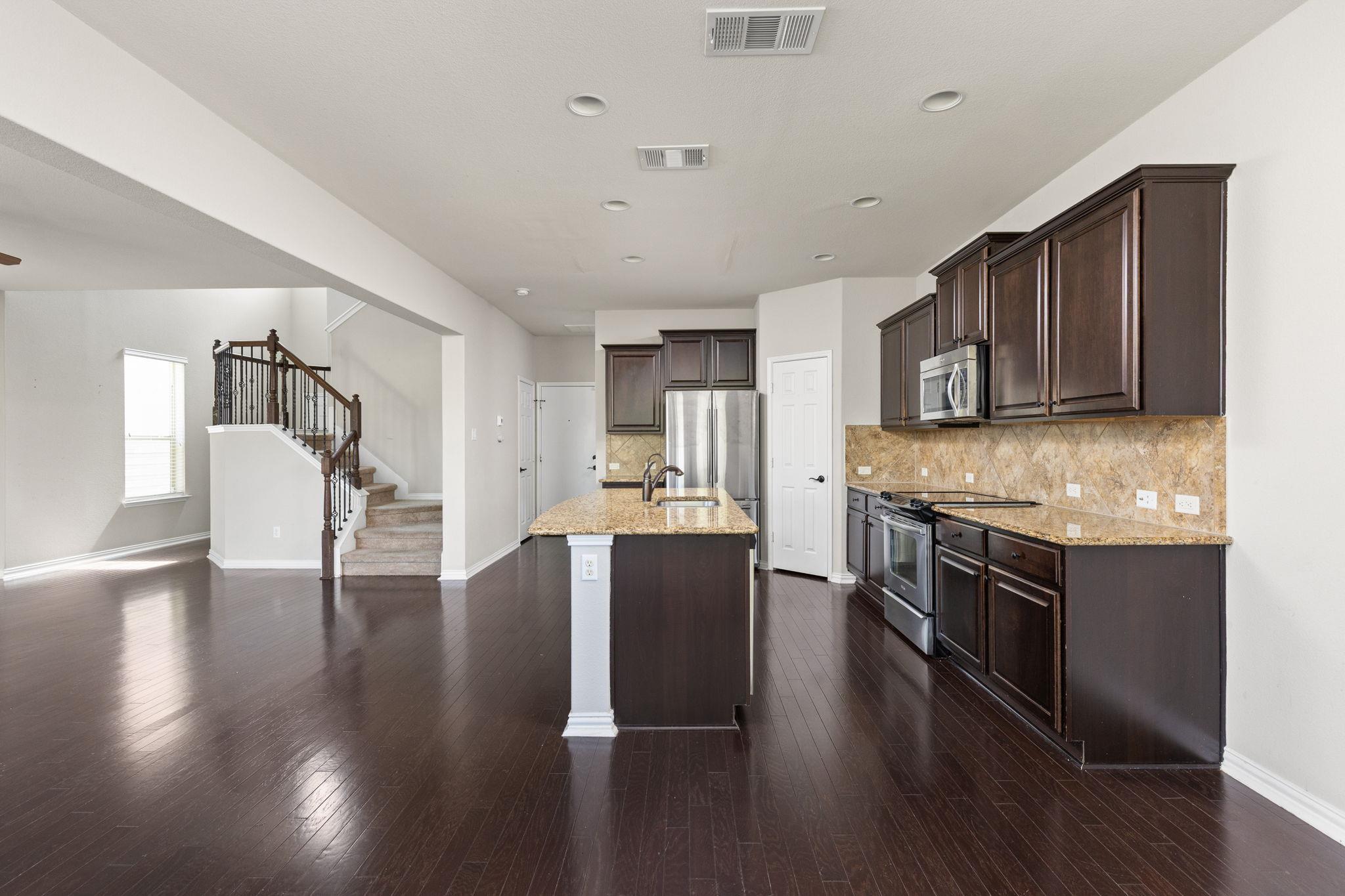 9944 Aly May Dr, Austin, TX 78748