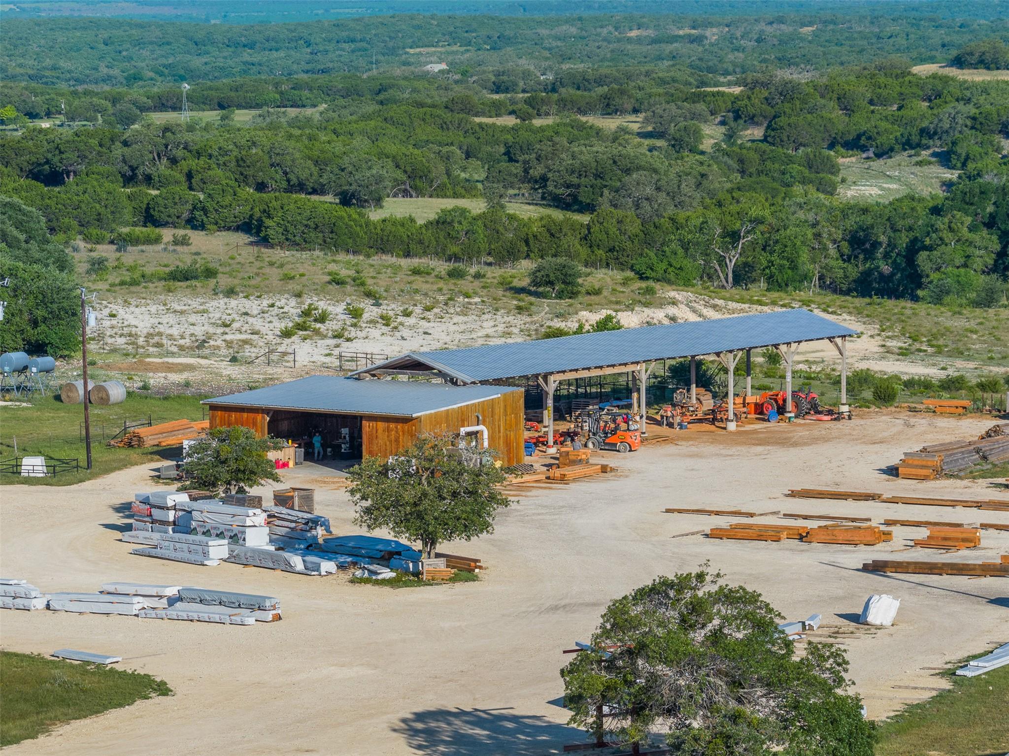 1081 County Road 1320, Lampasas, TX 76550