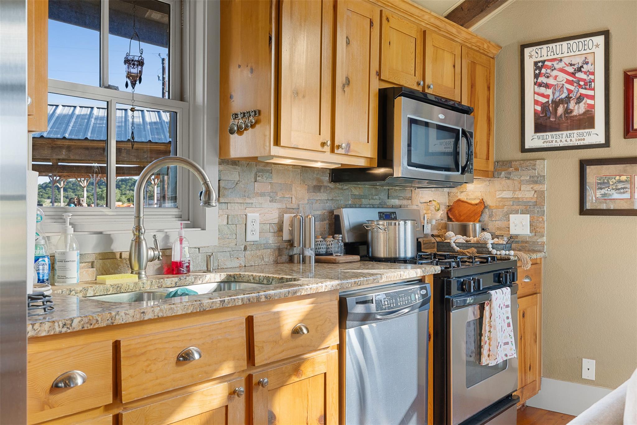 1081 County Road 1320, Lampasas, TX 76550