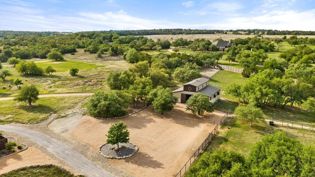 2560 Bell Springs Rd, Dripping Springs, TX 78620