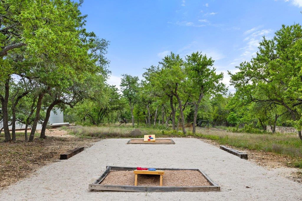 2560 Bell Springs Rd, Dripping Springs, TX 78620