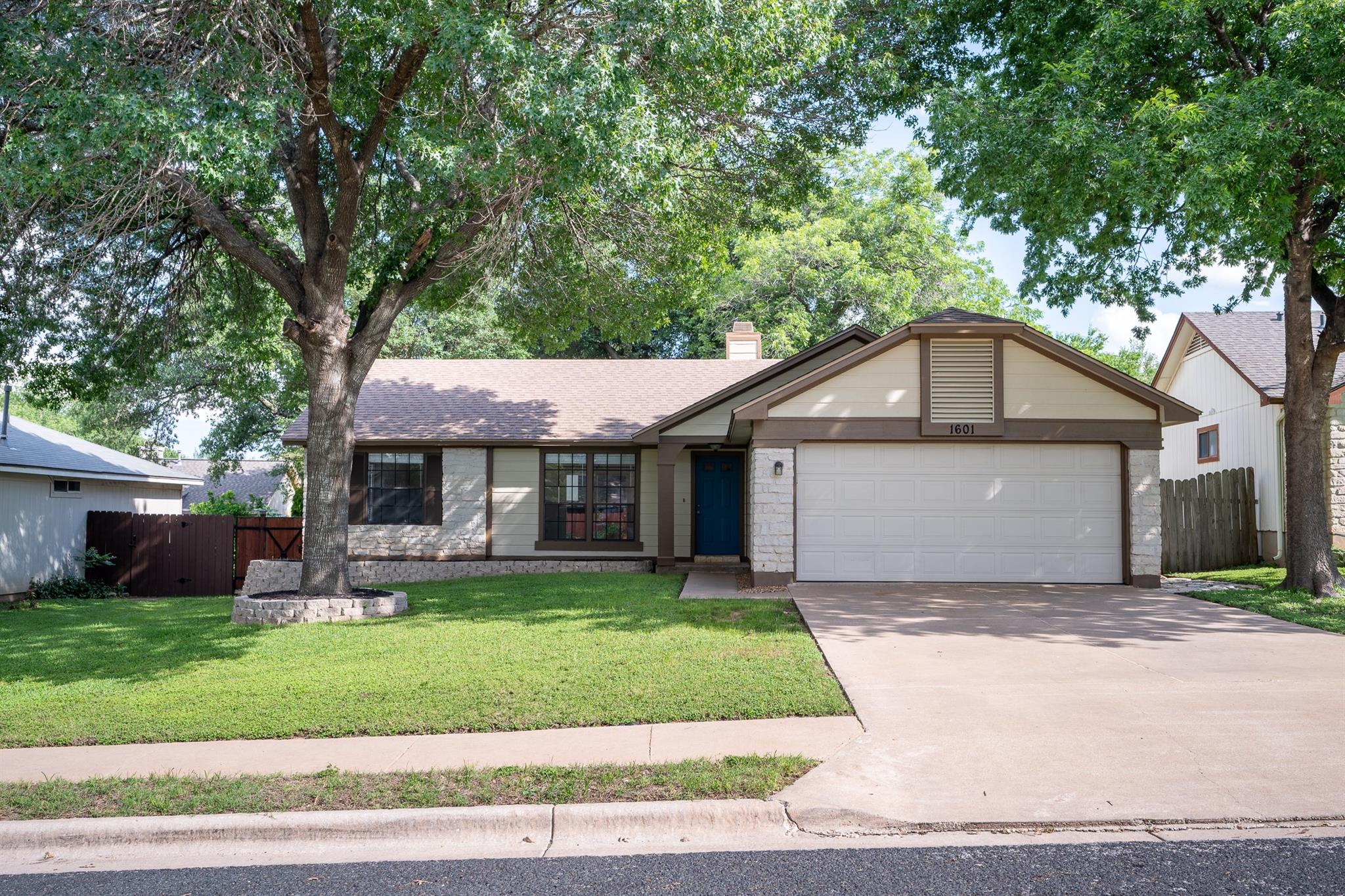 1601 Primrose Trl, Round Rock, TX 78664