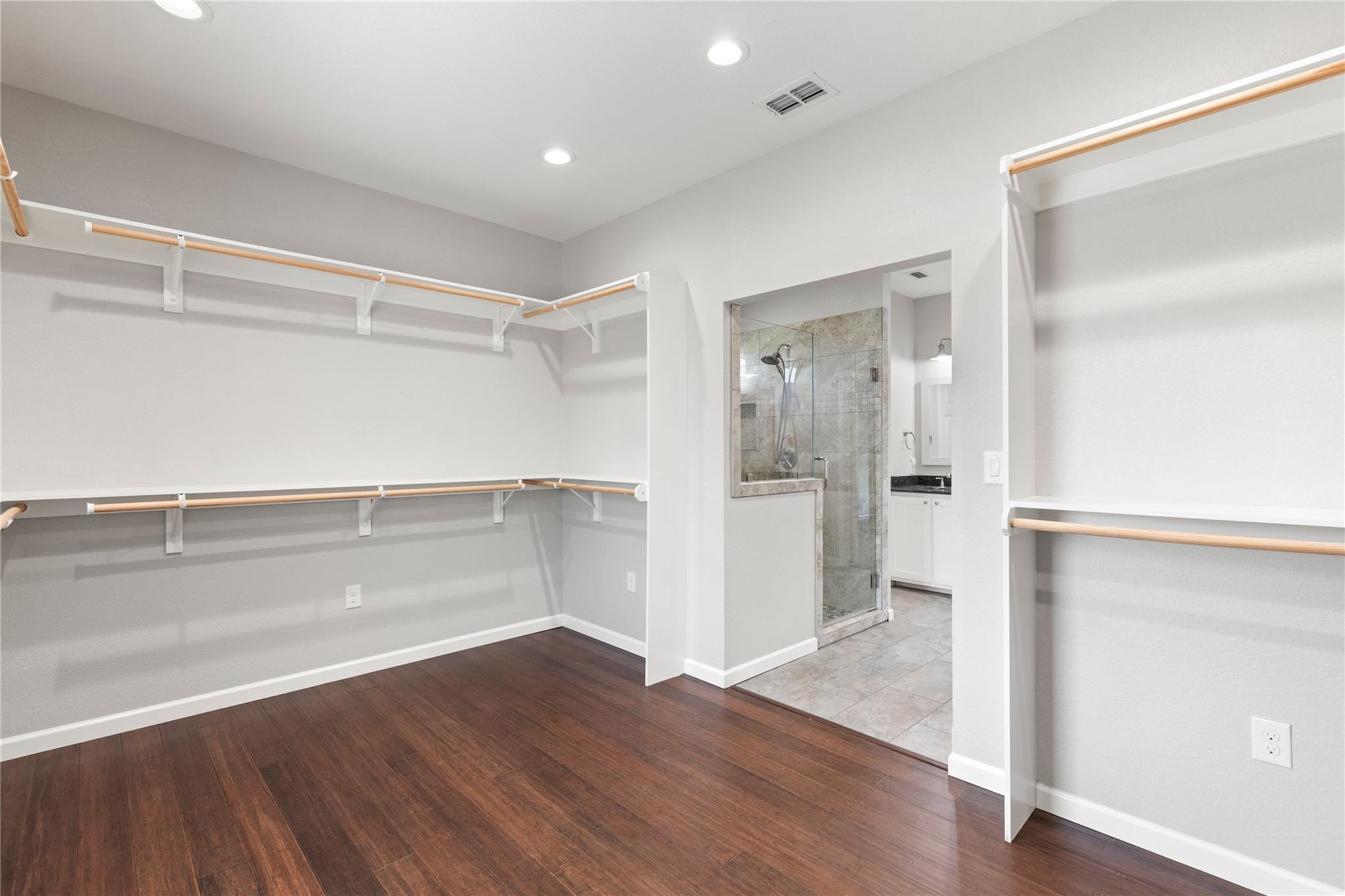 1293 Pioneer Rd, Seguin, TX 78155